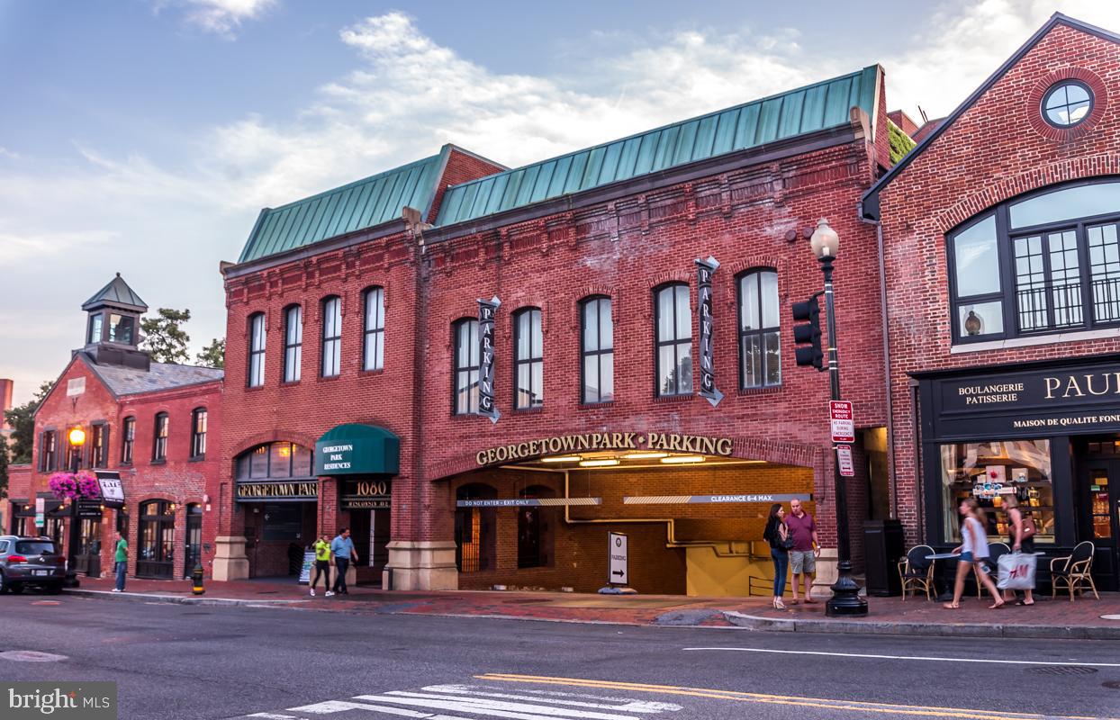 1080 WISCONSIN AVENUE NW 3007