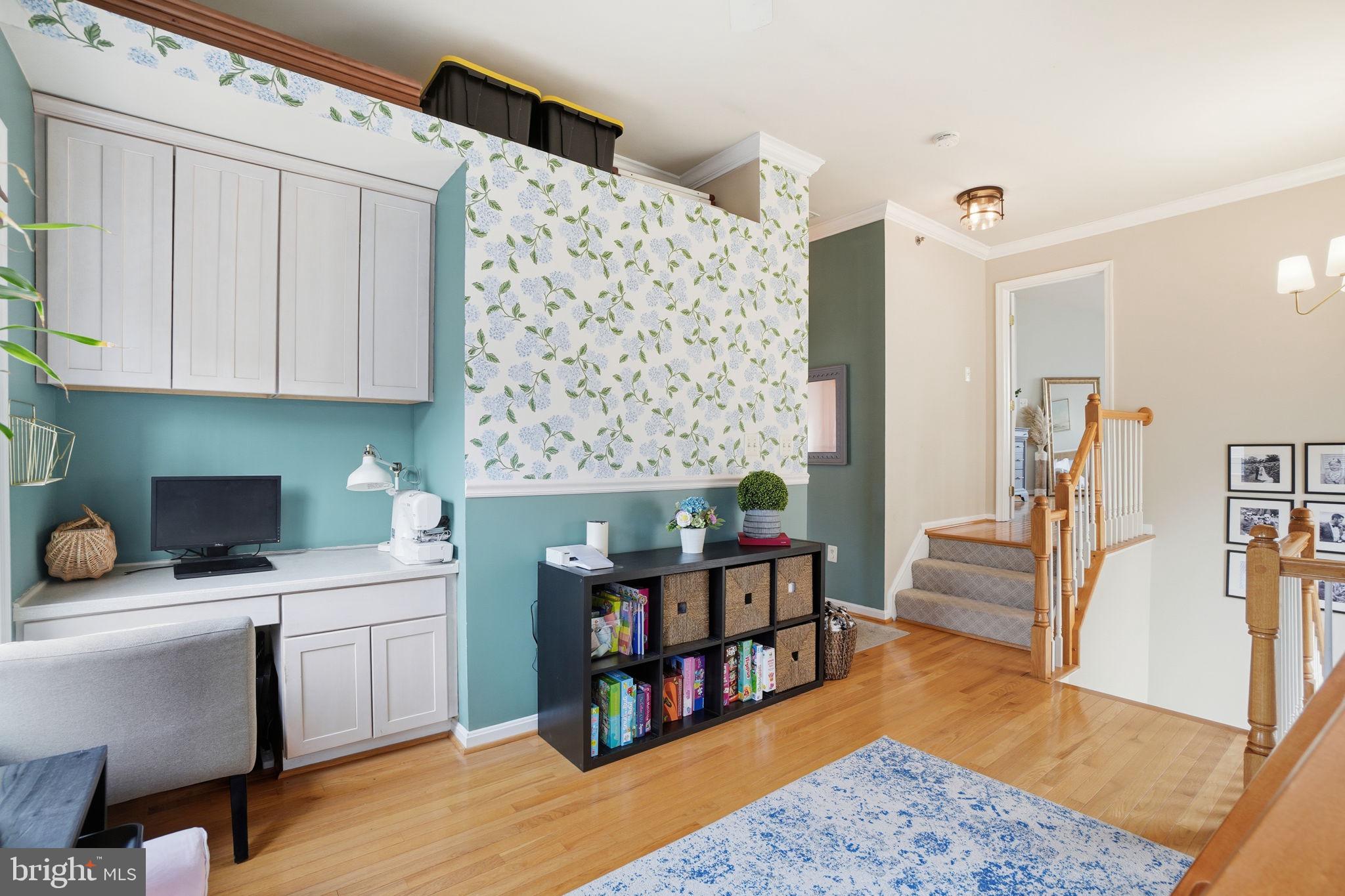 EDSALL RD T/H - Residential