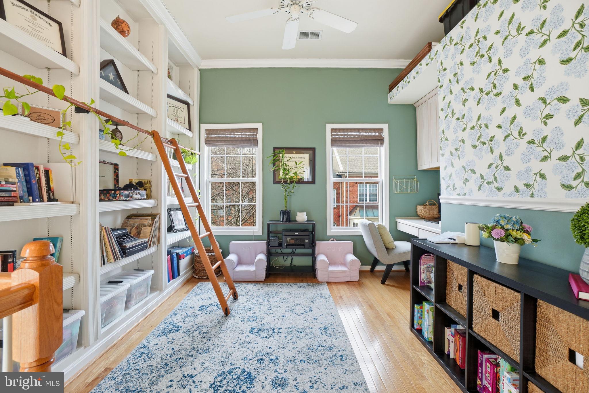 EDSALL RD T/H - Residential