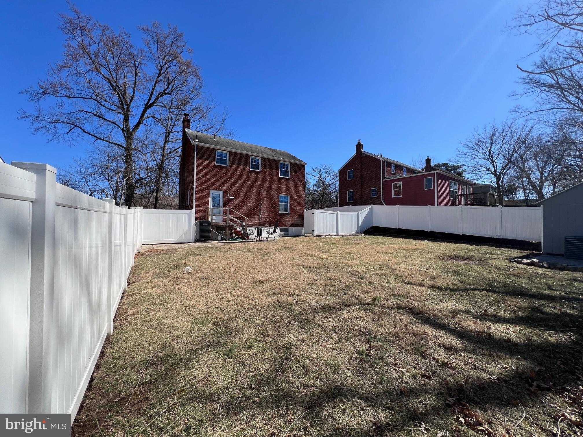 ARGYLE CLUB ESTATES - Residential Lease