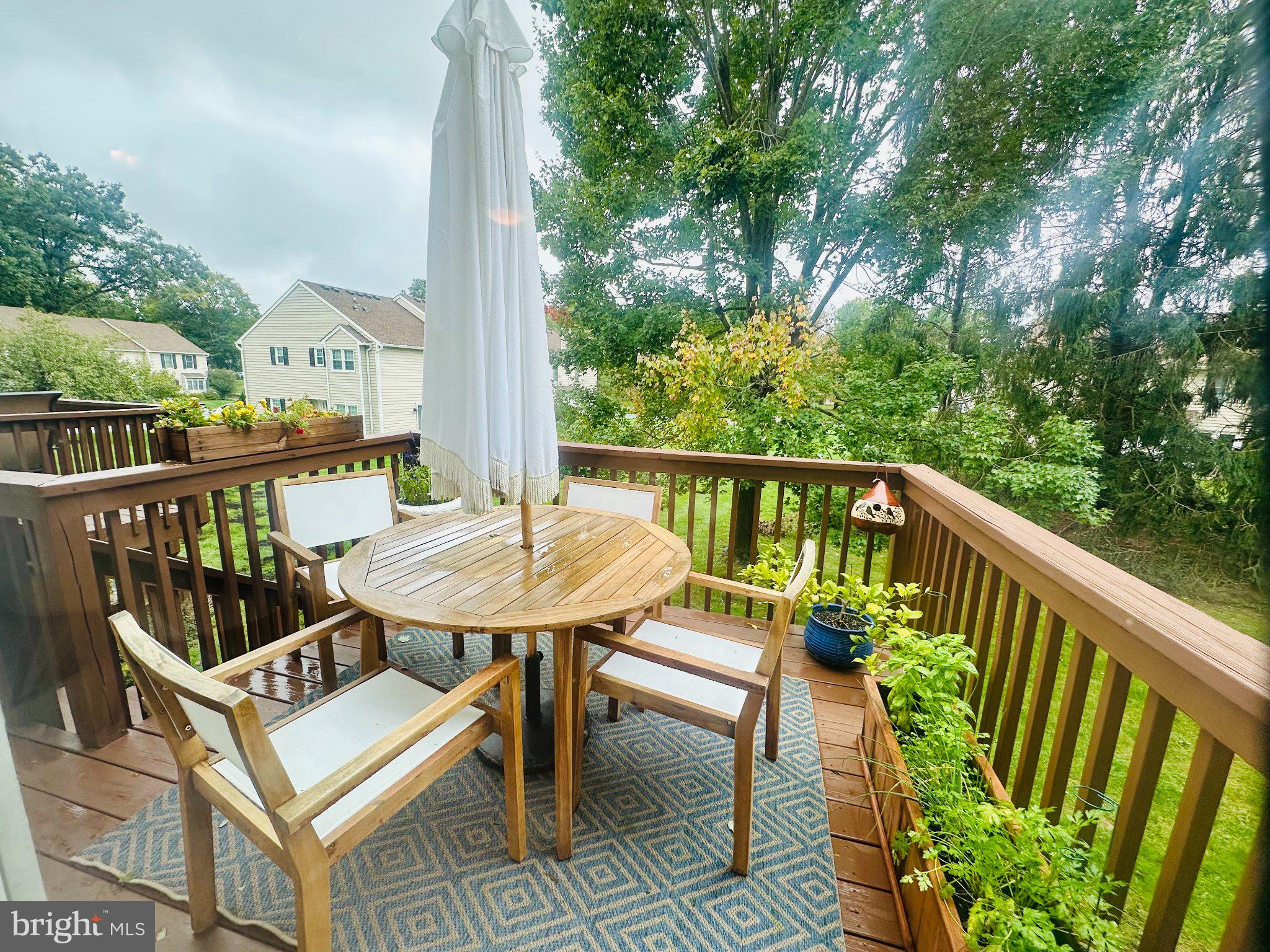 1204 N GLEN DRIVE 1204