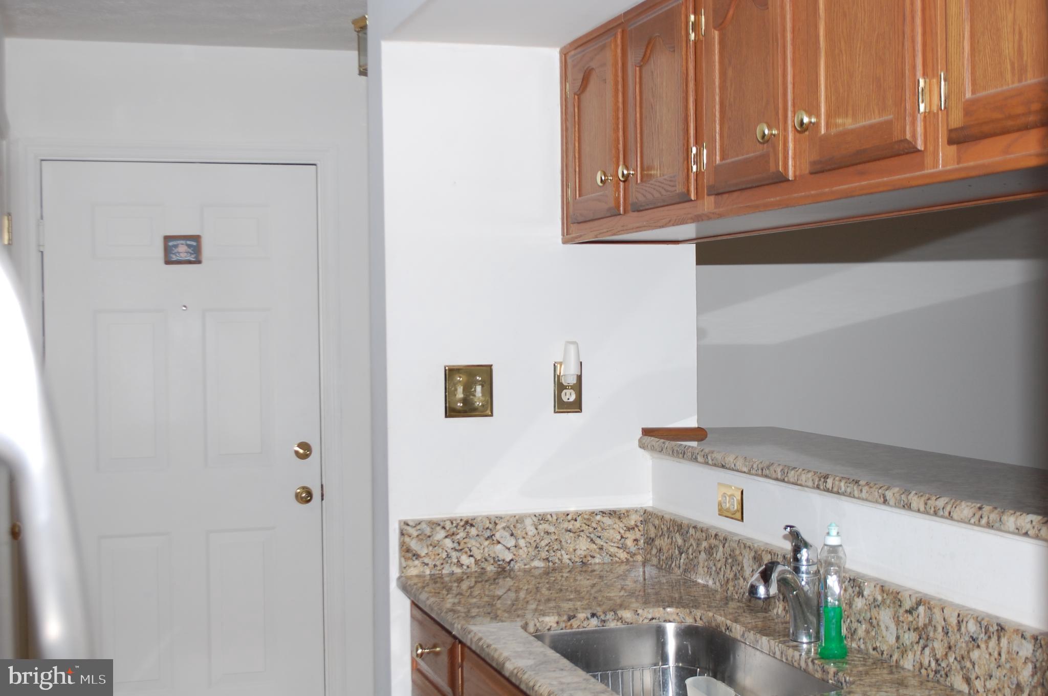 SOUTHFIELD AT WHITEMARSH - Residential Lease