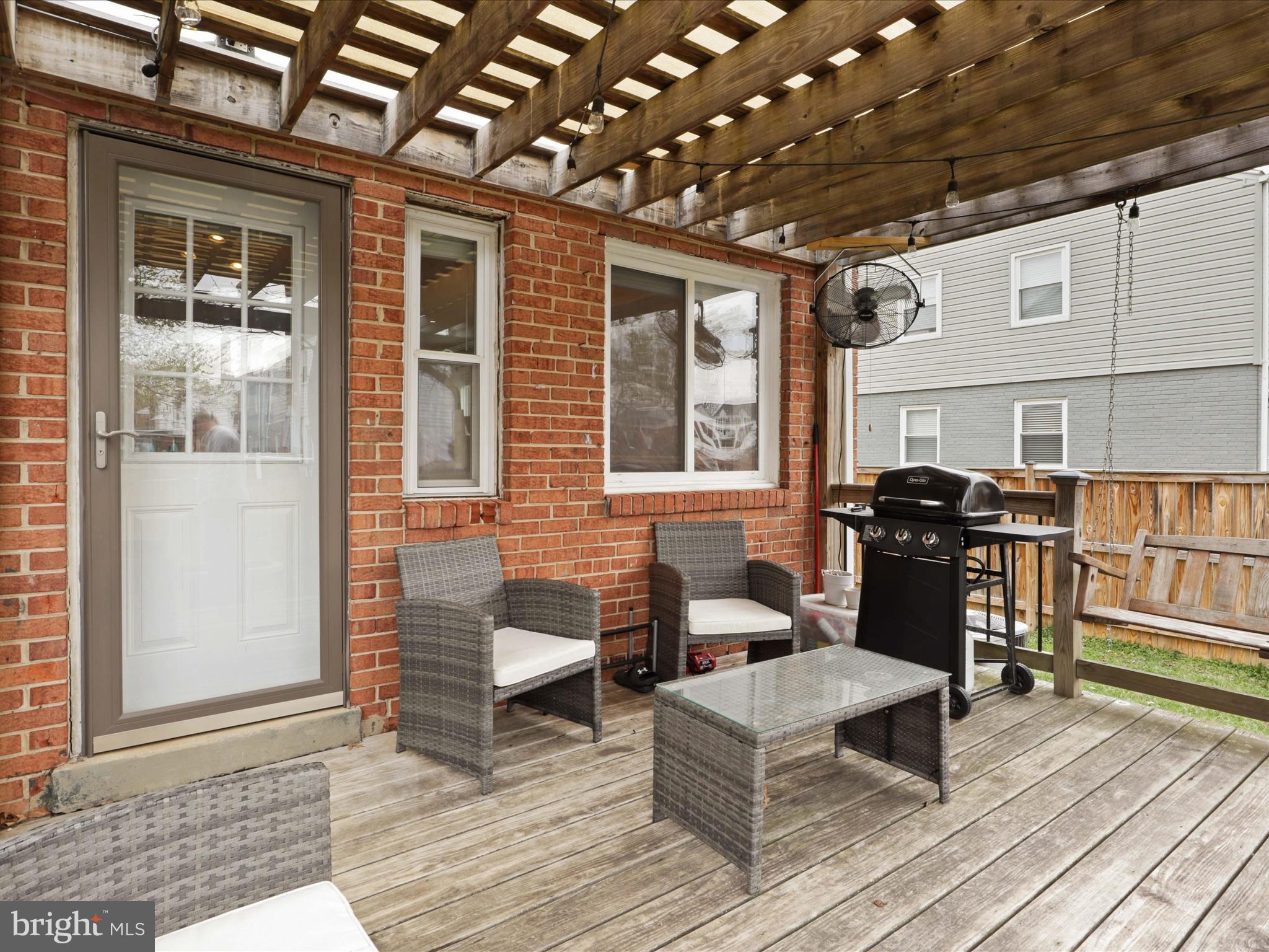 HUNTINGTON - Residential