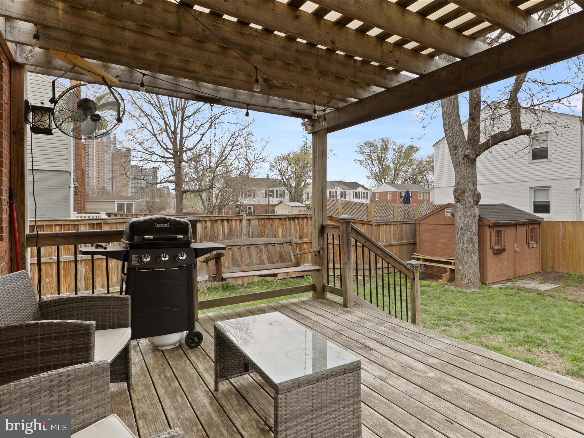 HUNTINGTON - Residential