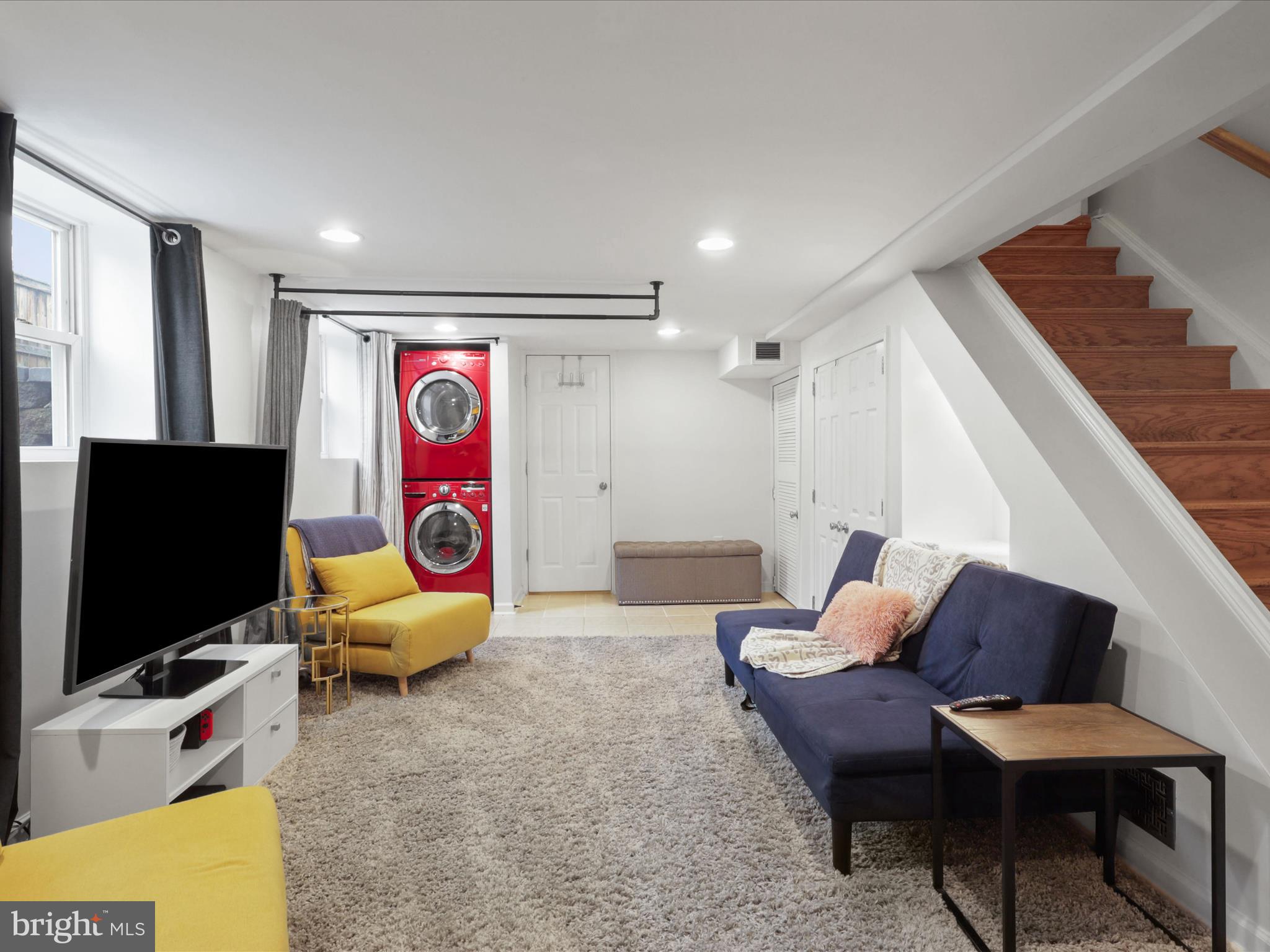 HUNTINGTON - Residential