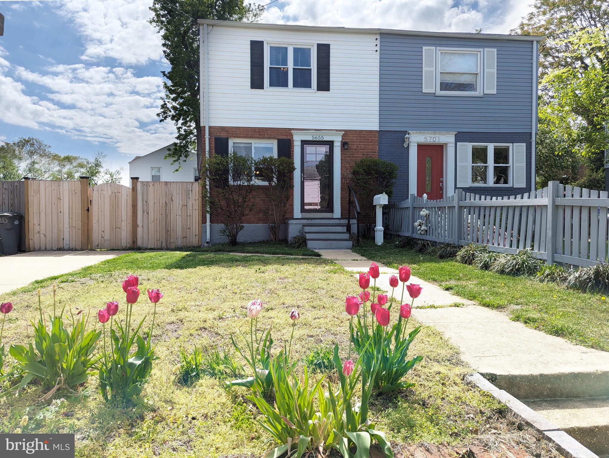 HUNTINGTON - Residential