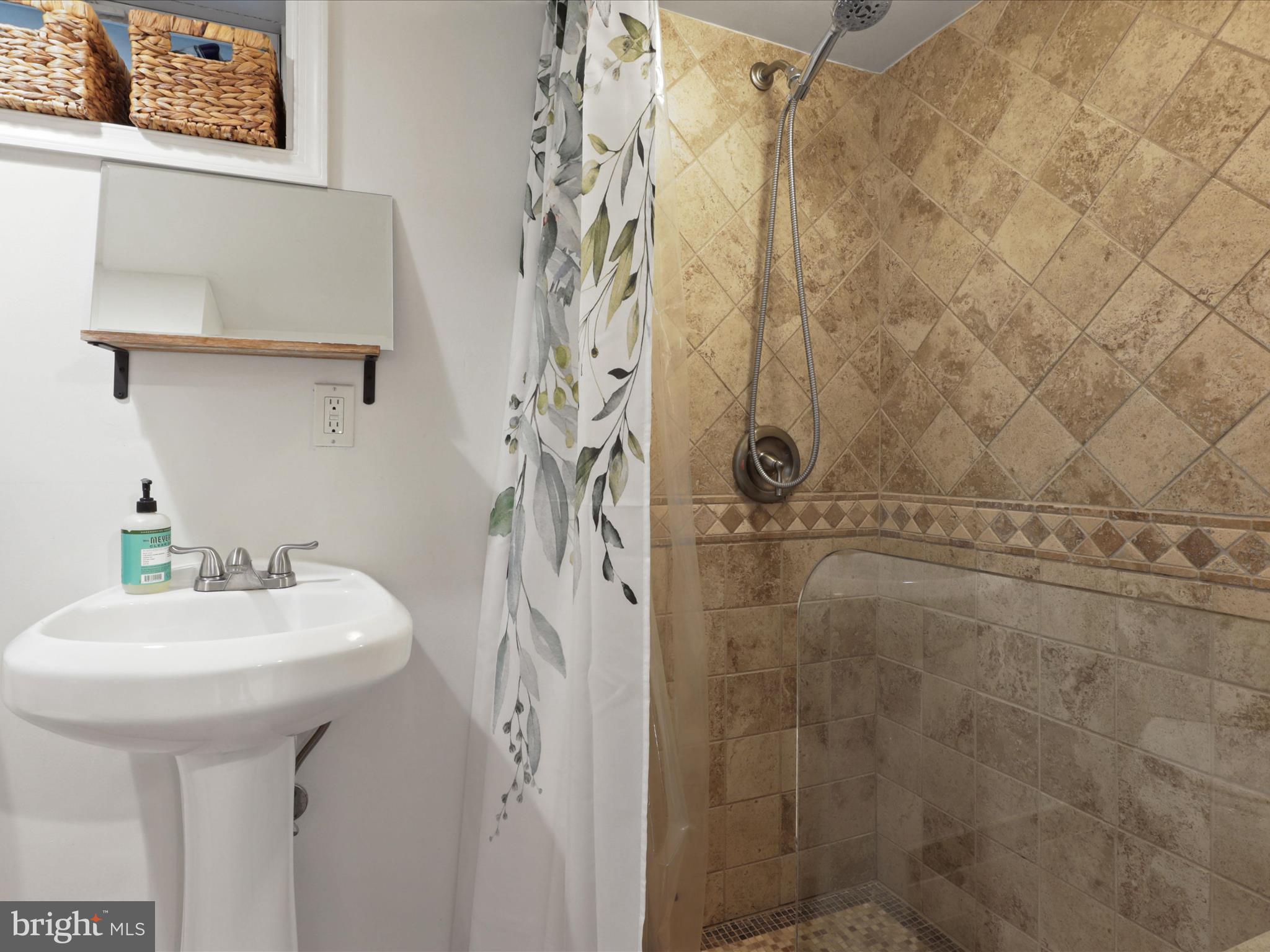 HUNTINGTON - Residential