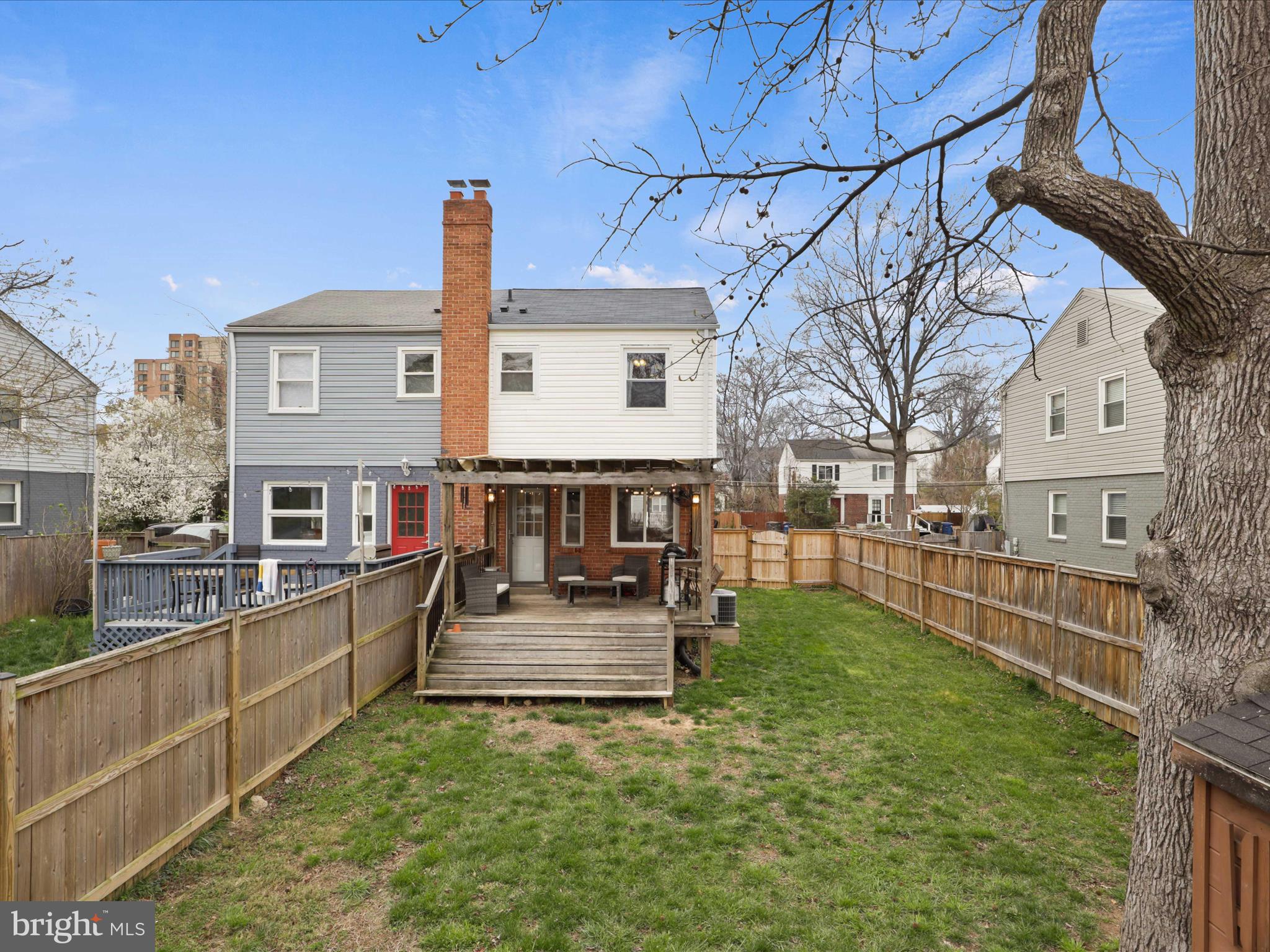 HUNTINGTON - Residential