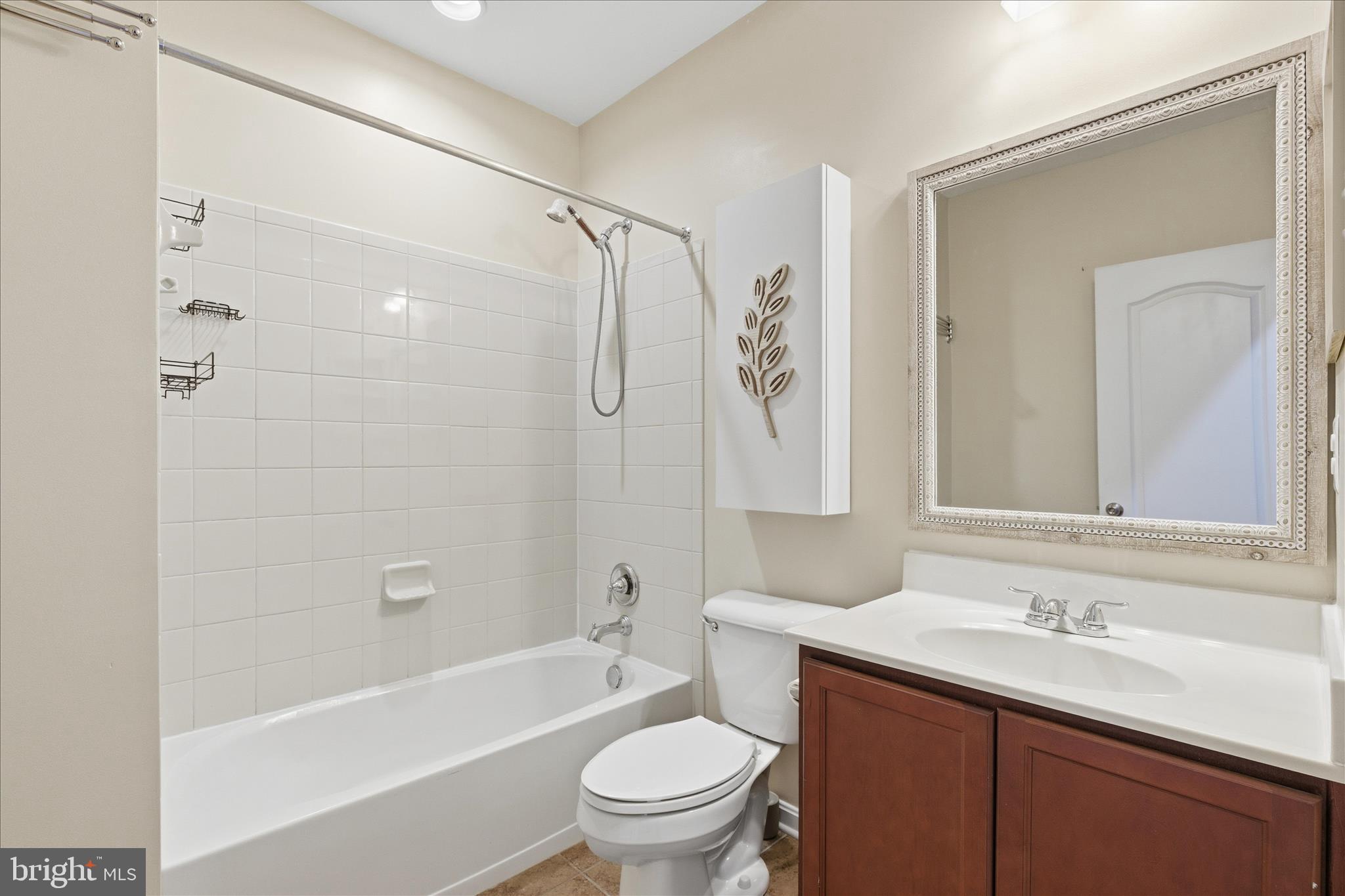 WINDSONG-PLAT 1> - Residential