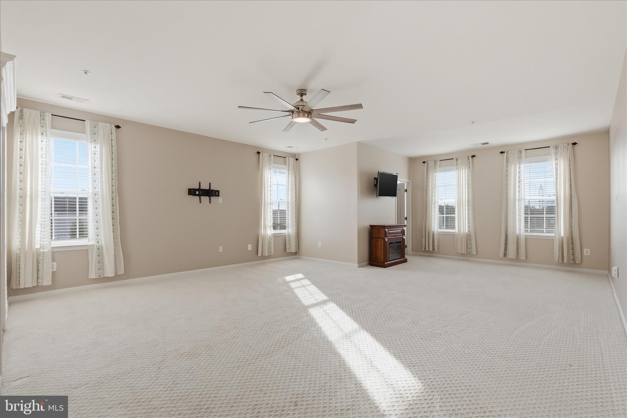 WINDSONG-PLAT 1> - Residential