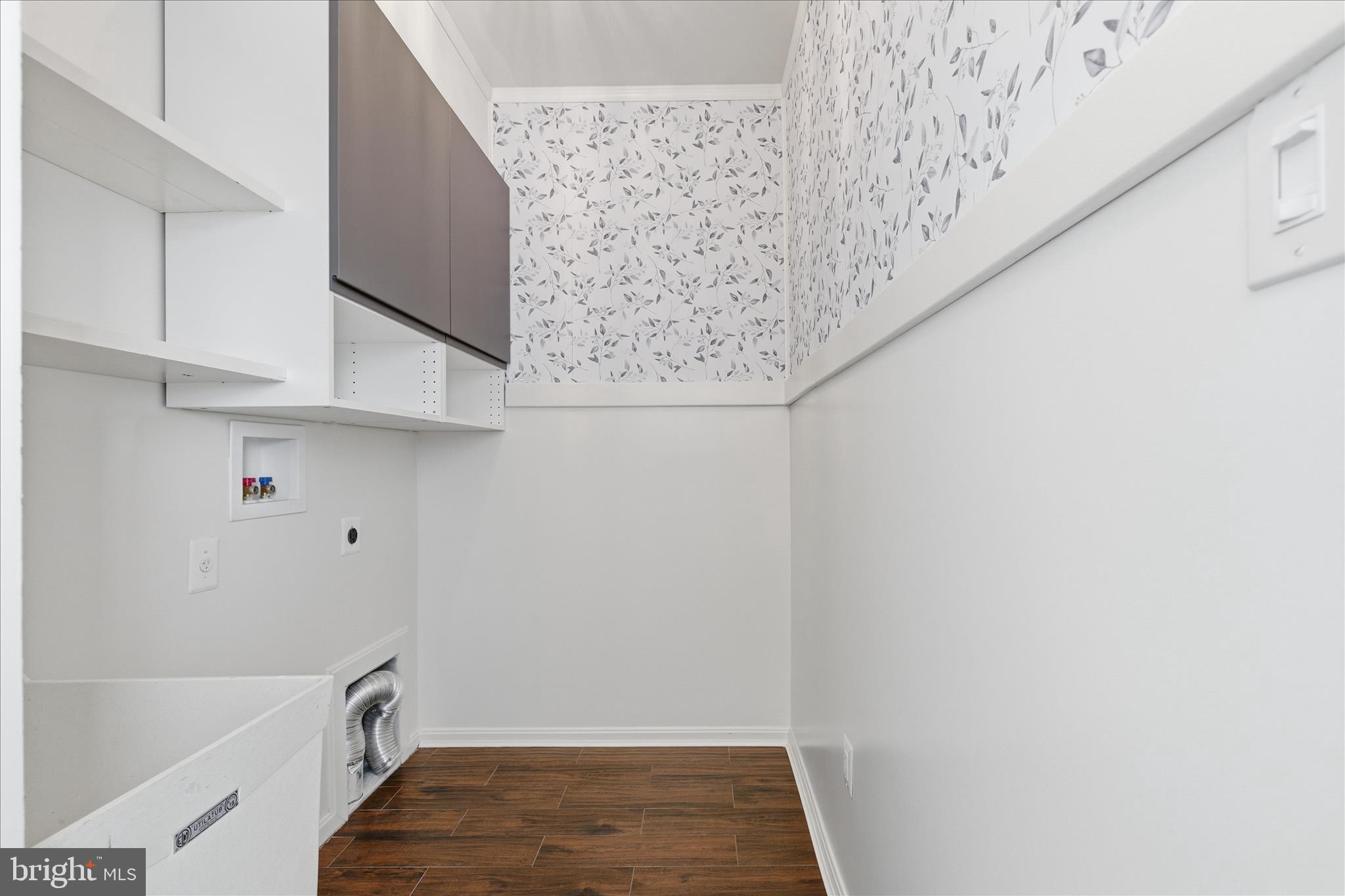 WINDSONG-PLAT 1> - Residential