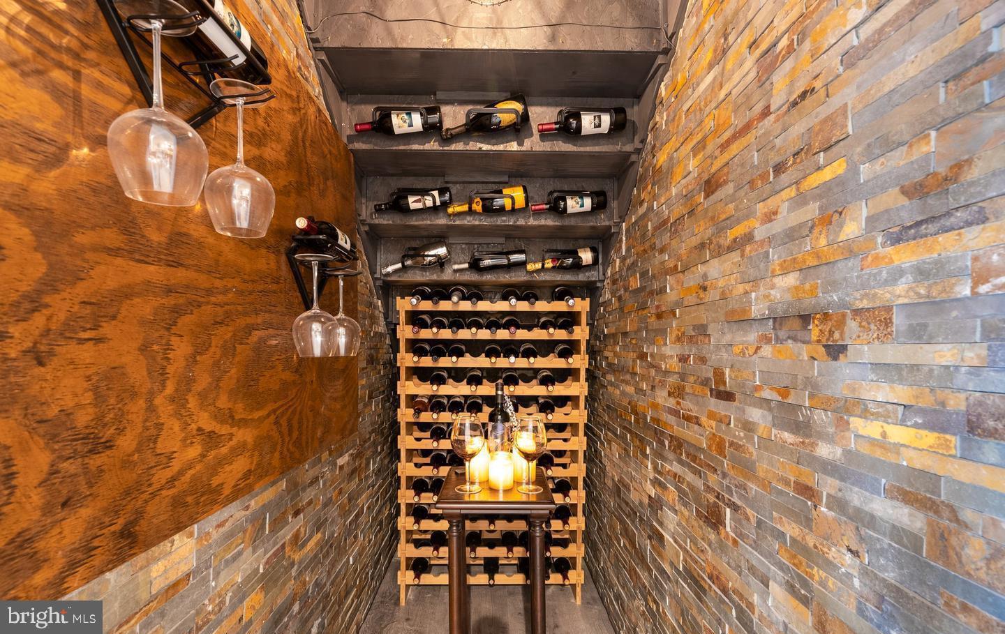 WINDSONG-PLAT 1> - Residential