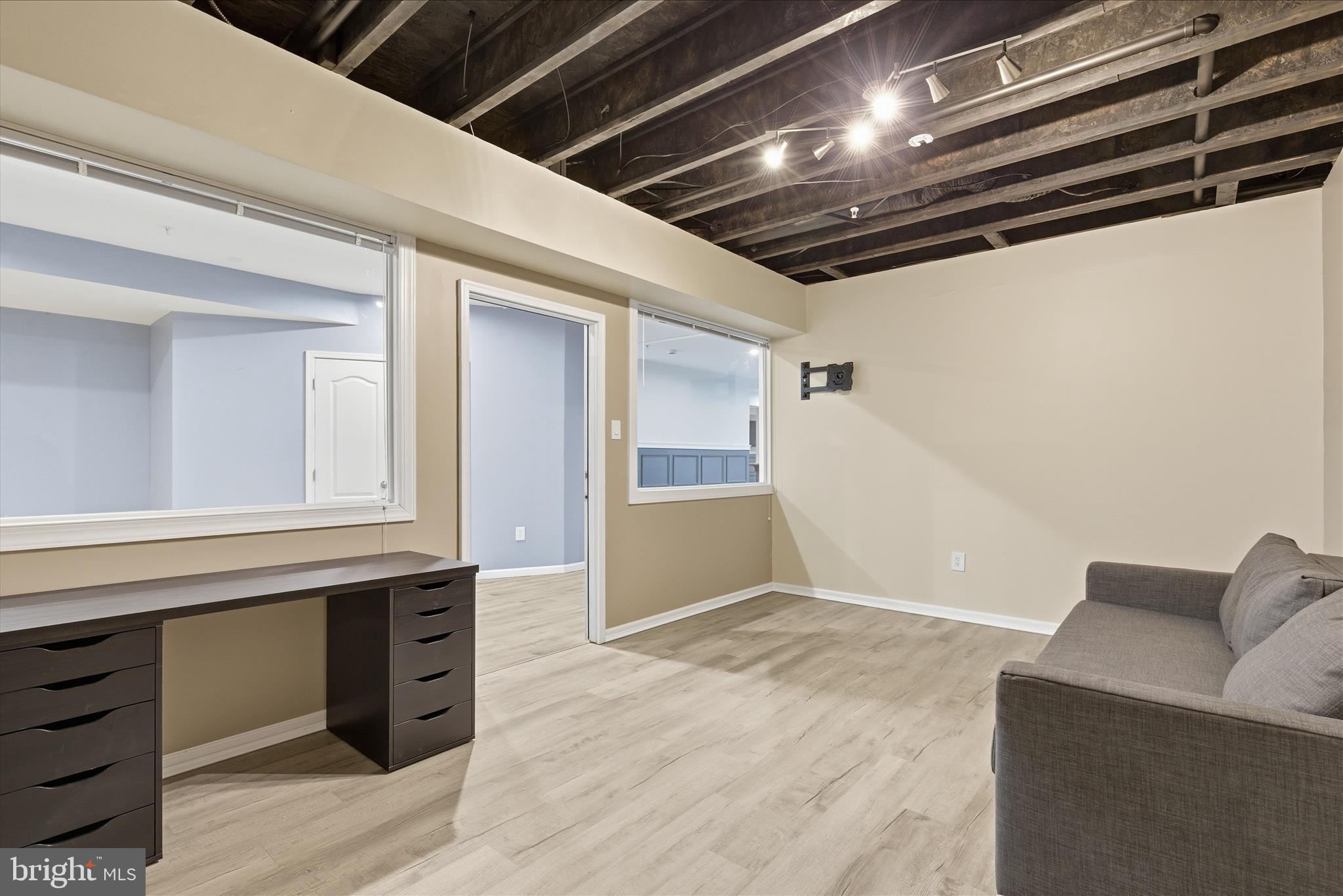 WINDSONG-PLAT 1> - Residential