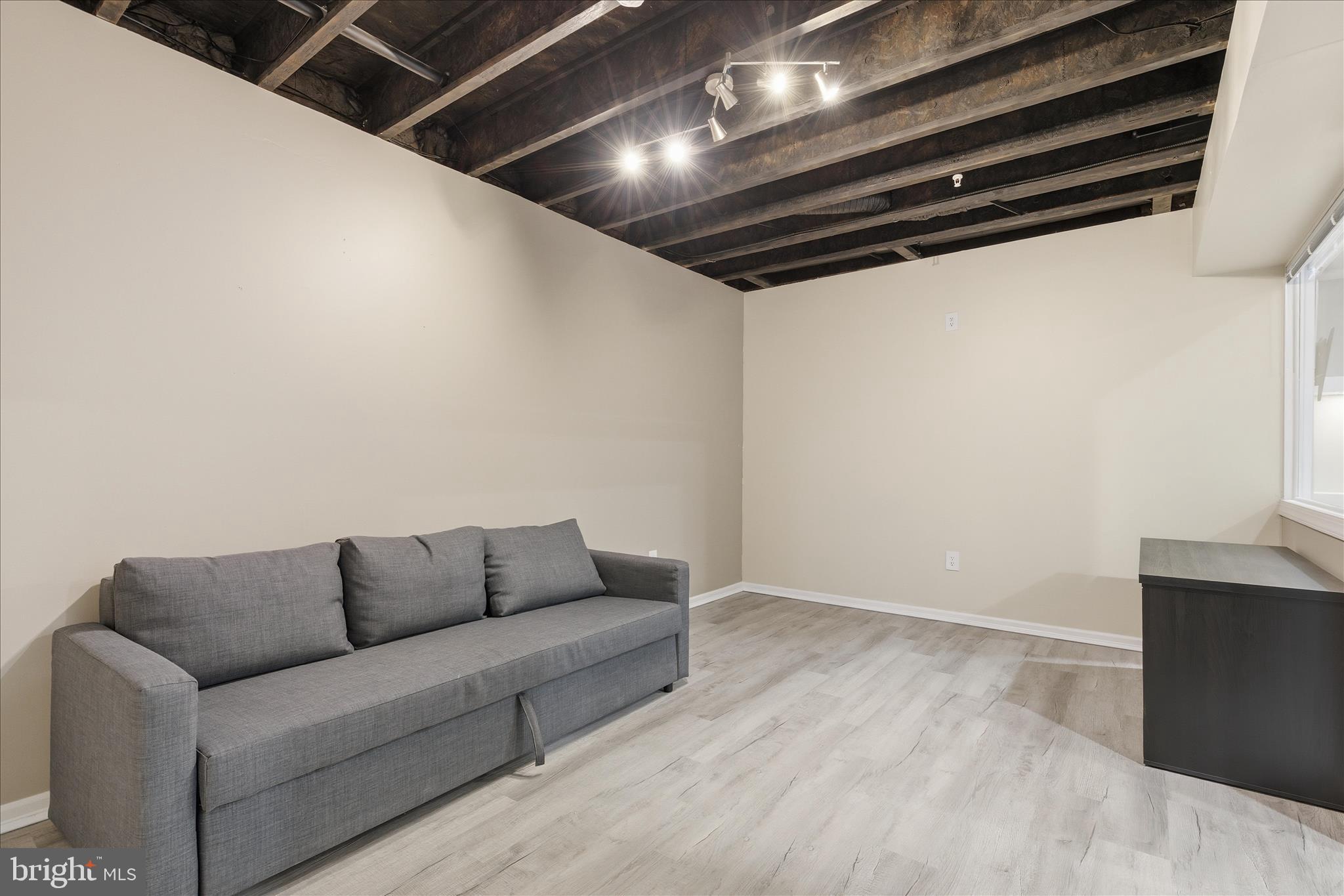 WINDSONG-PLAT 1> - Residential