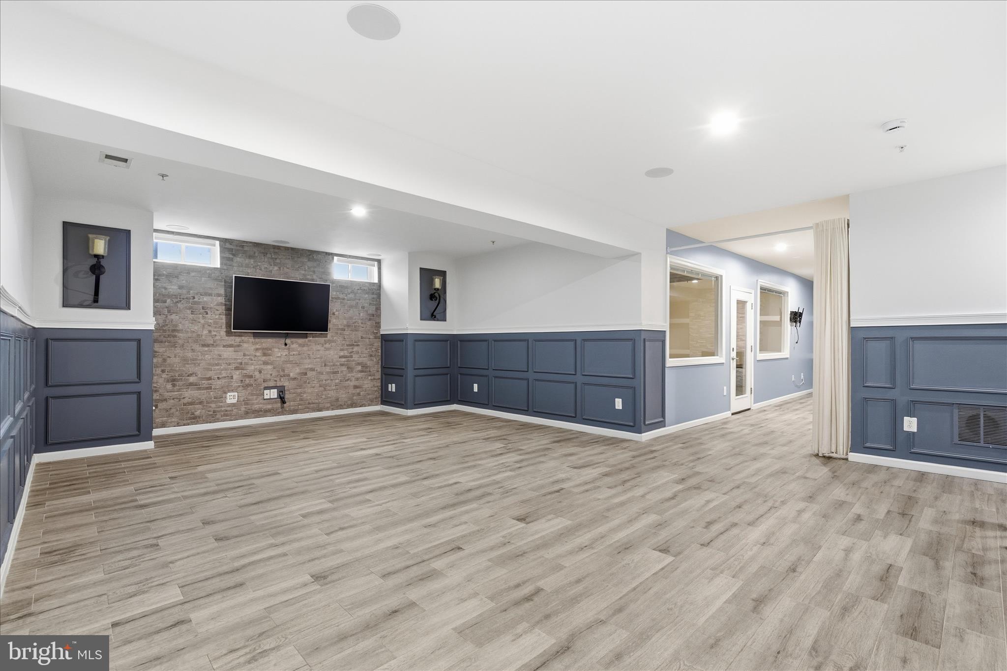 WINDSONG-PLAT 1> - Residential