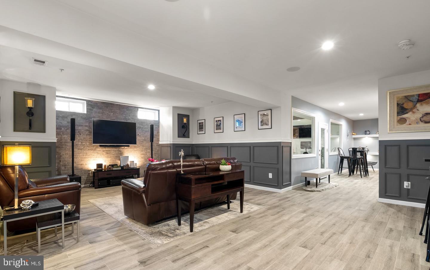 WINDSONG-PLAT 1> - Residential