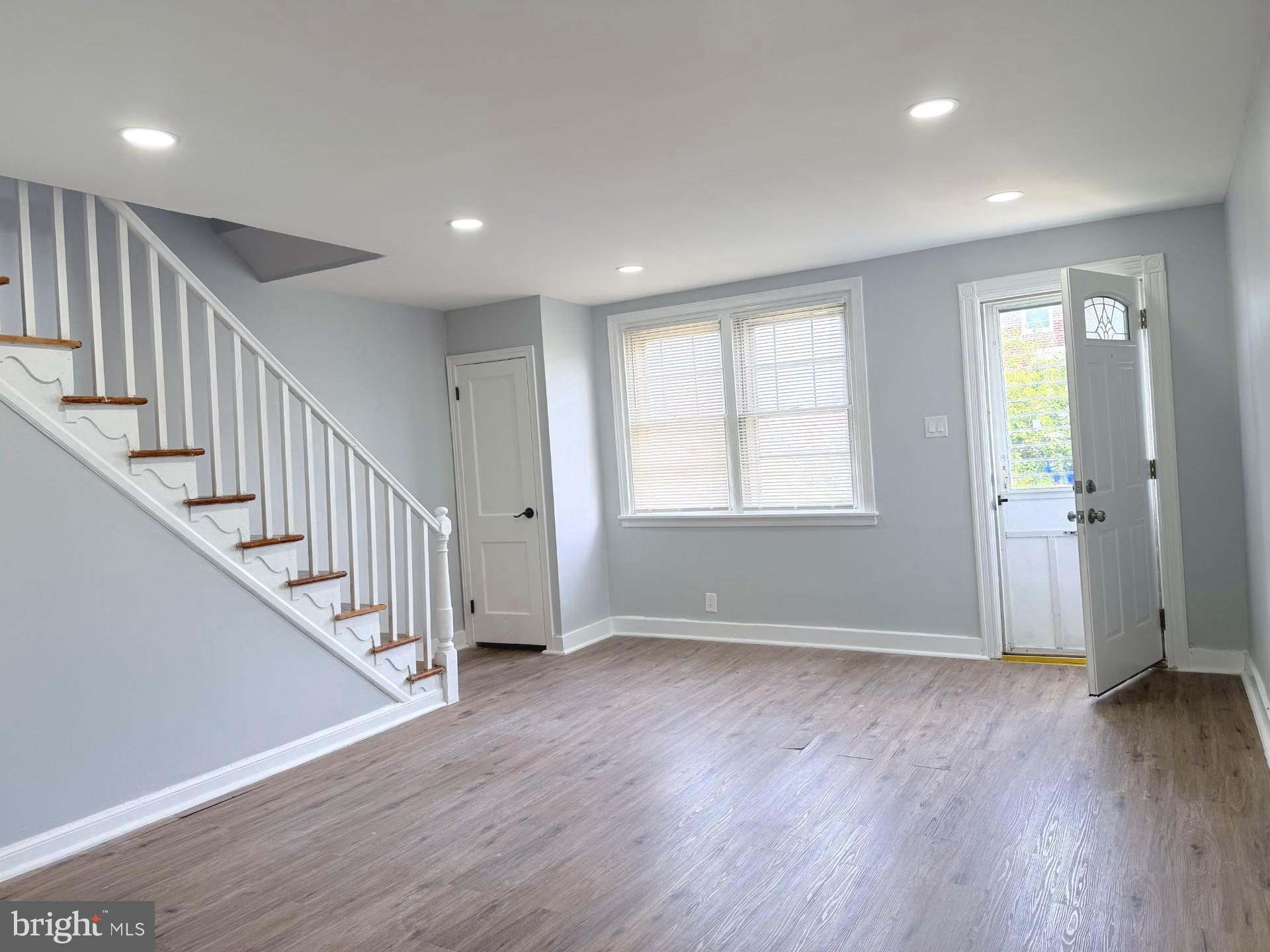 PHILADELPHIA (NORTHEAST) - Residential