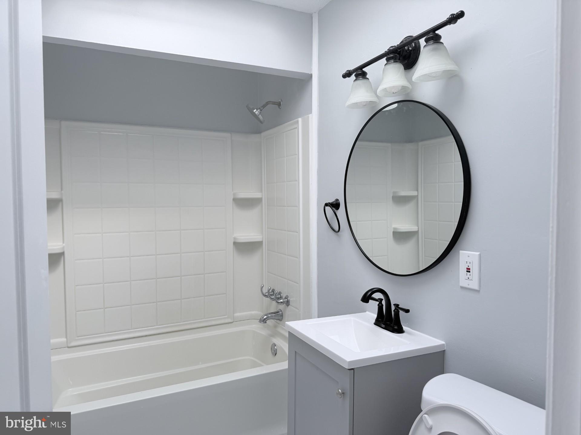 PHILADELPHIA (NORTHEAST) - Residential