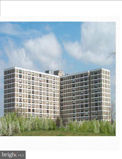 FORTY SIX HUNDRED - Residential Lease