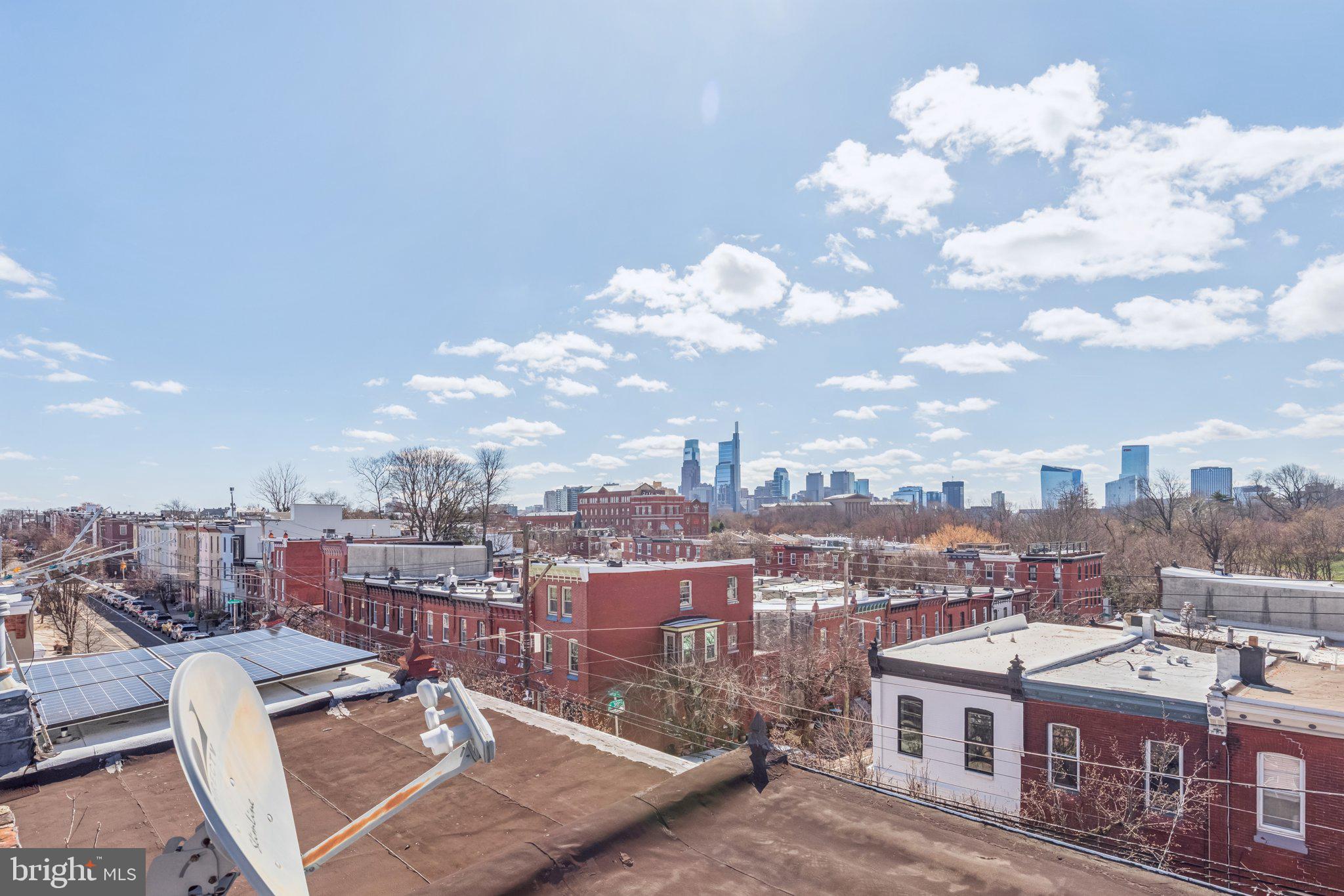 FAIRMOUNT - Residential