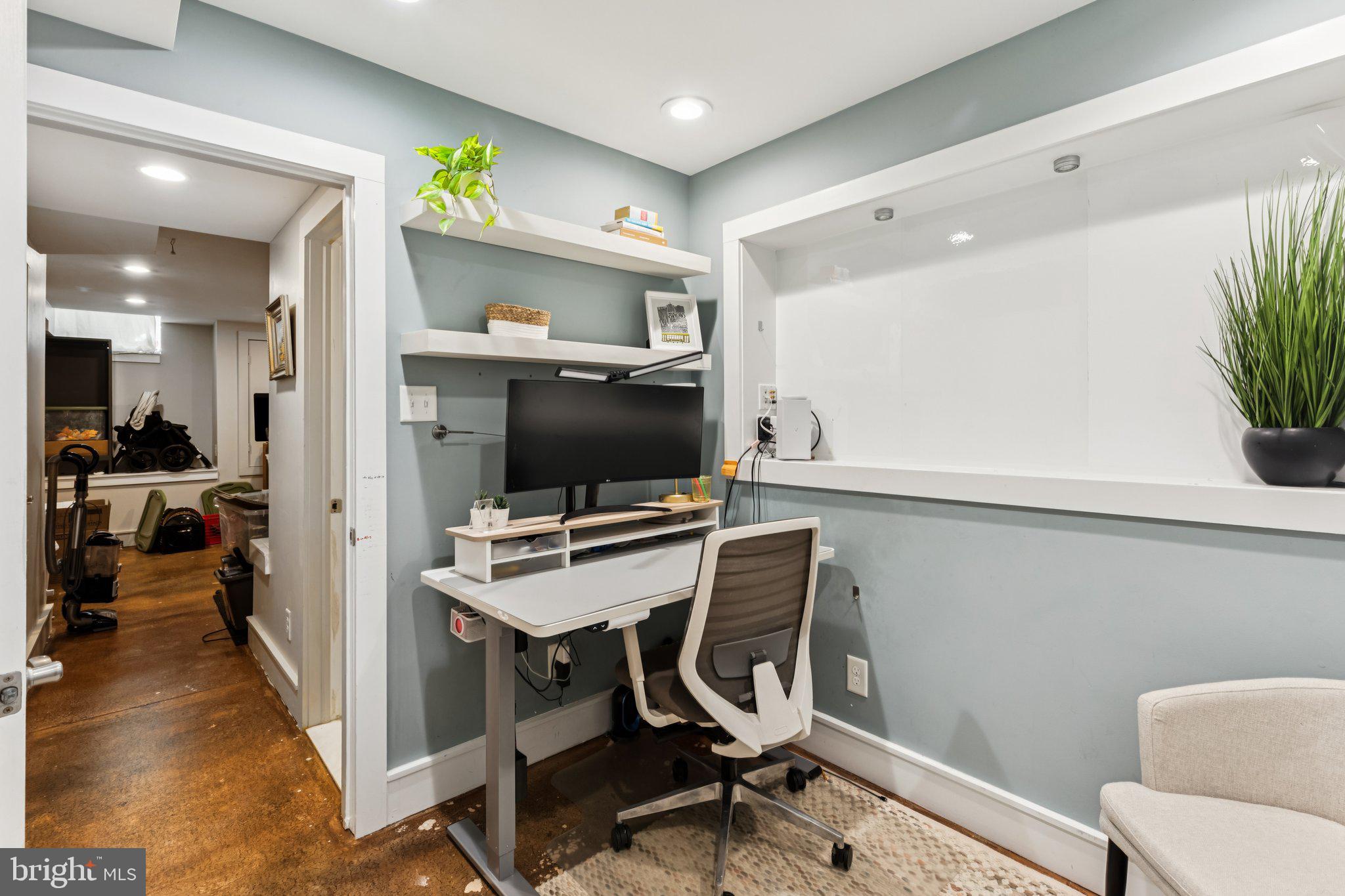 FAIRMOUNT - Residential