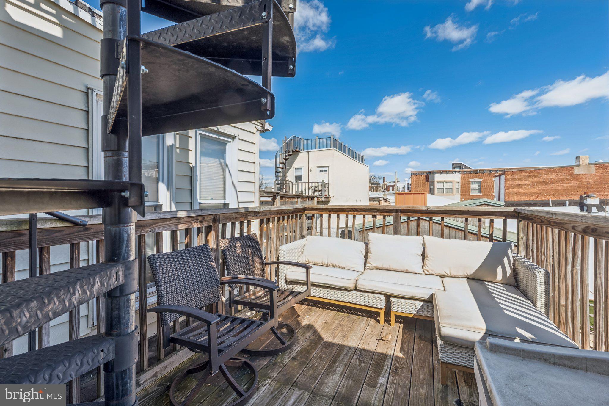 FAIRMOUNT - Residential