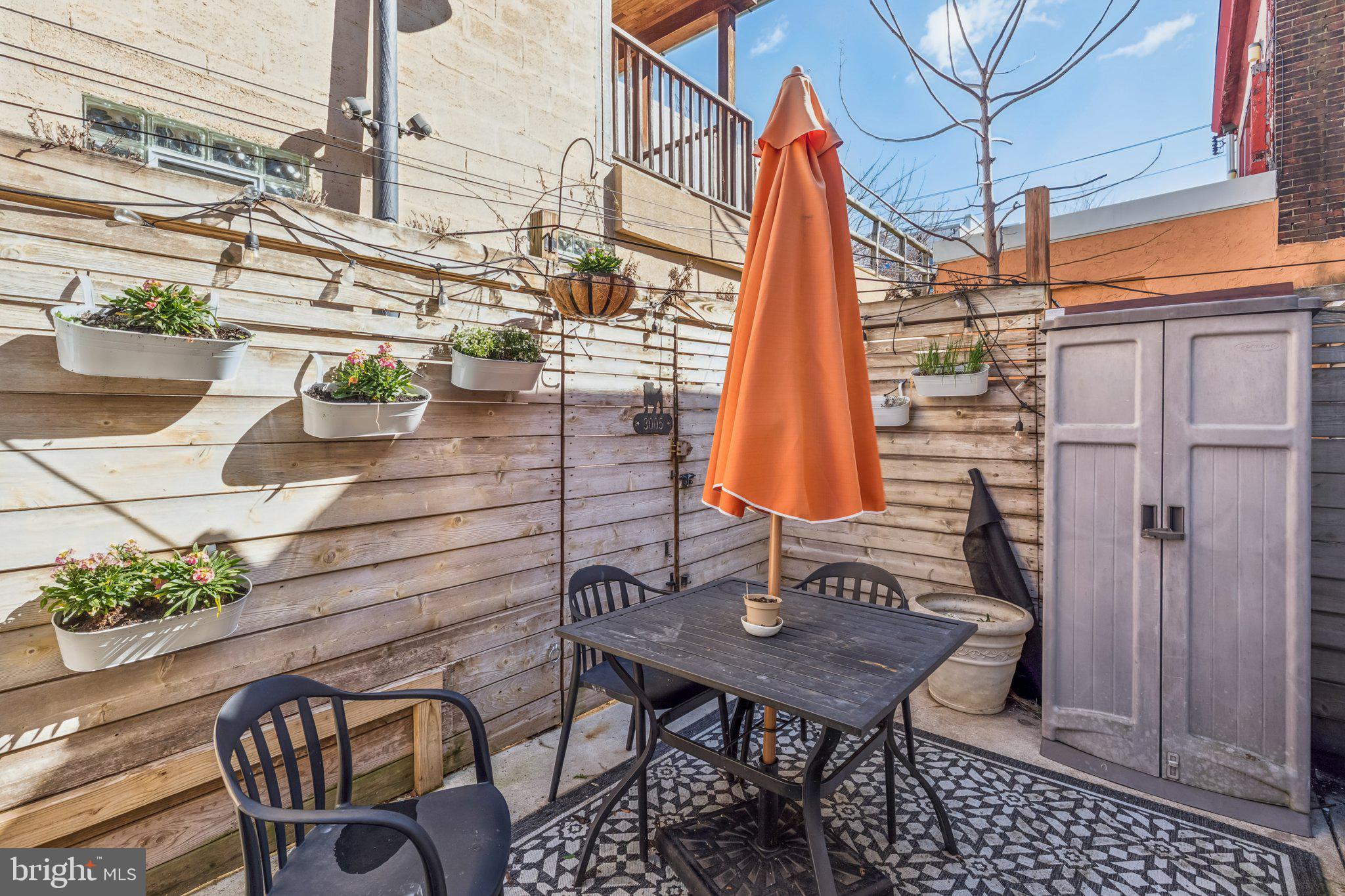 FAIRMOUNT - Residential