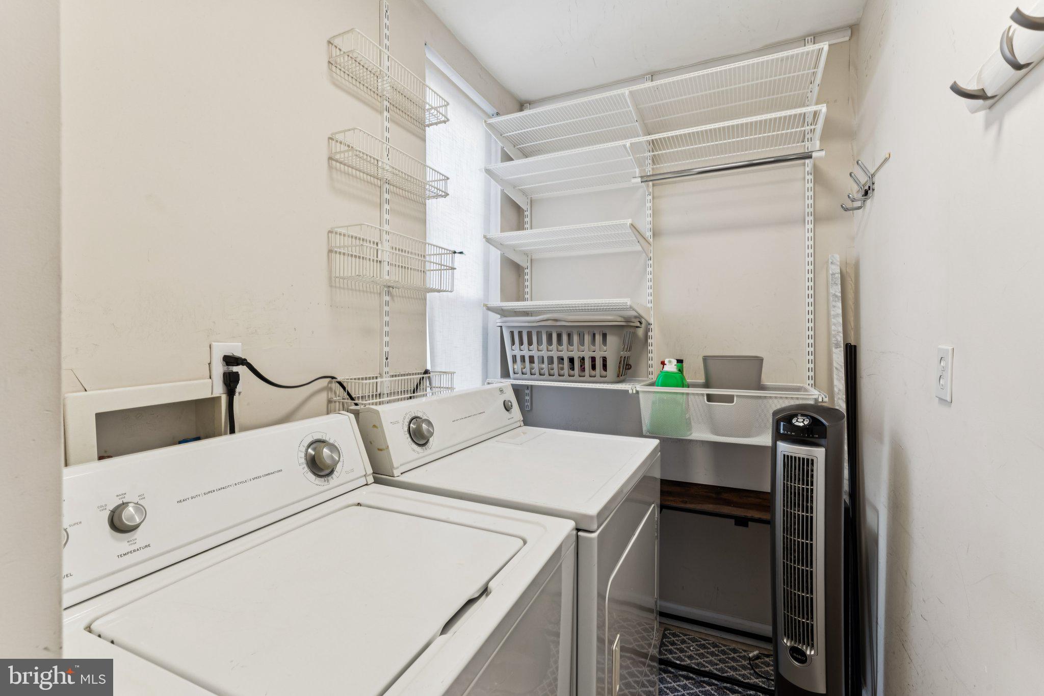 FAIRMOUNT - Residential