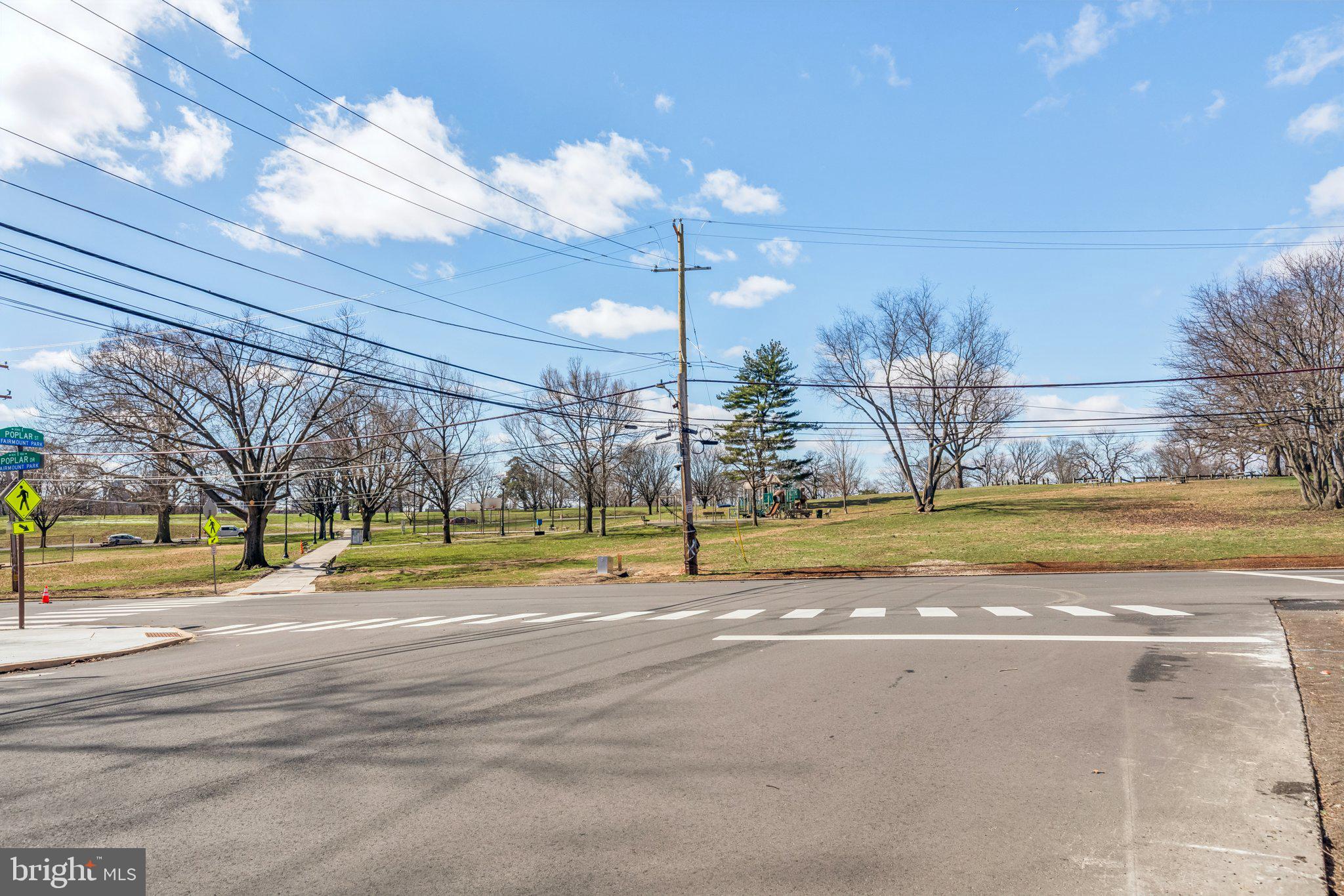 FAIRMOUNT - Residential