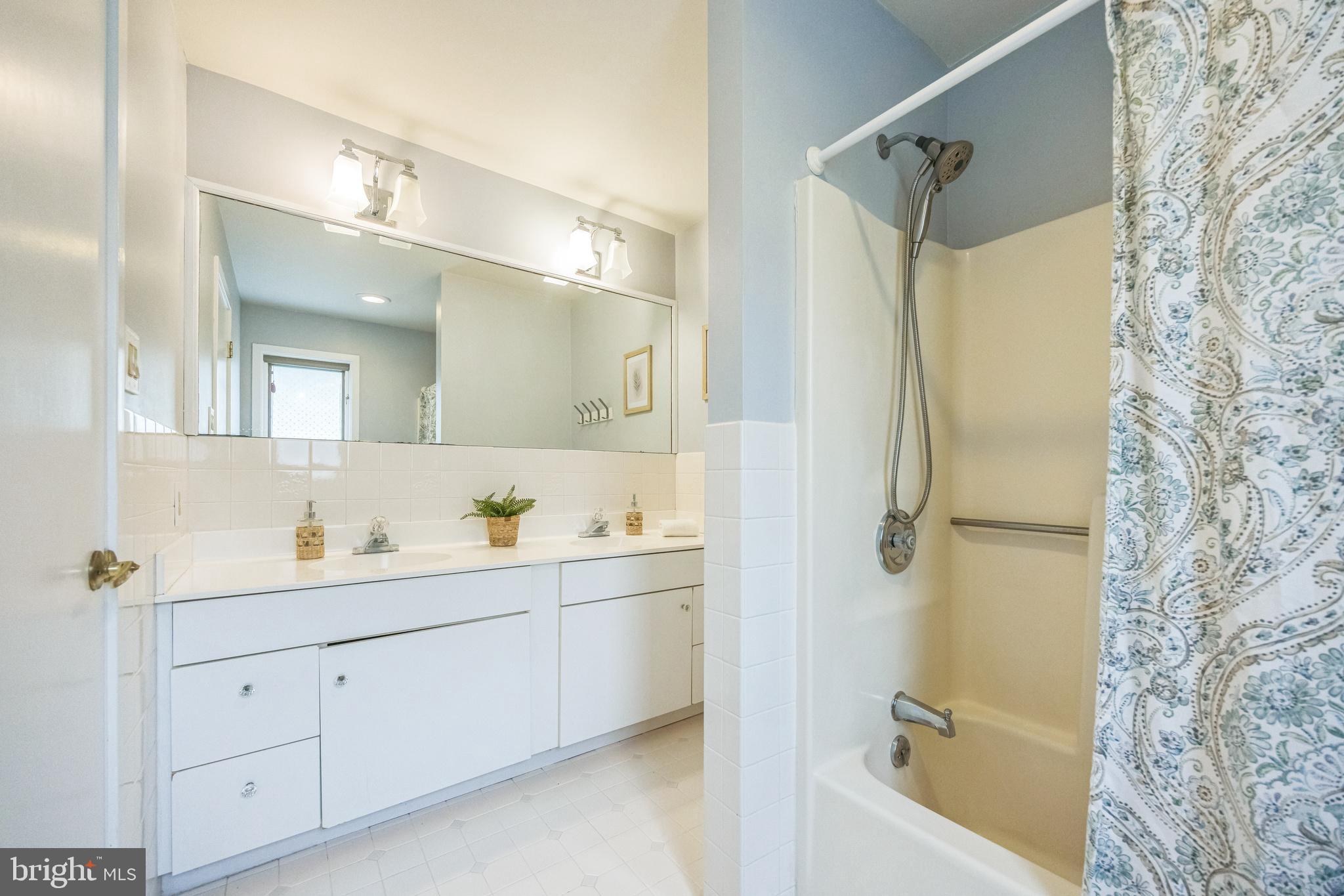 HEILBRON - Residential