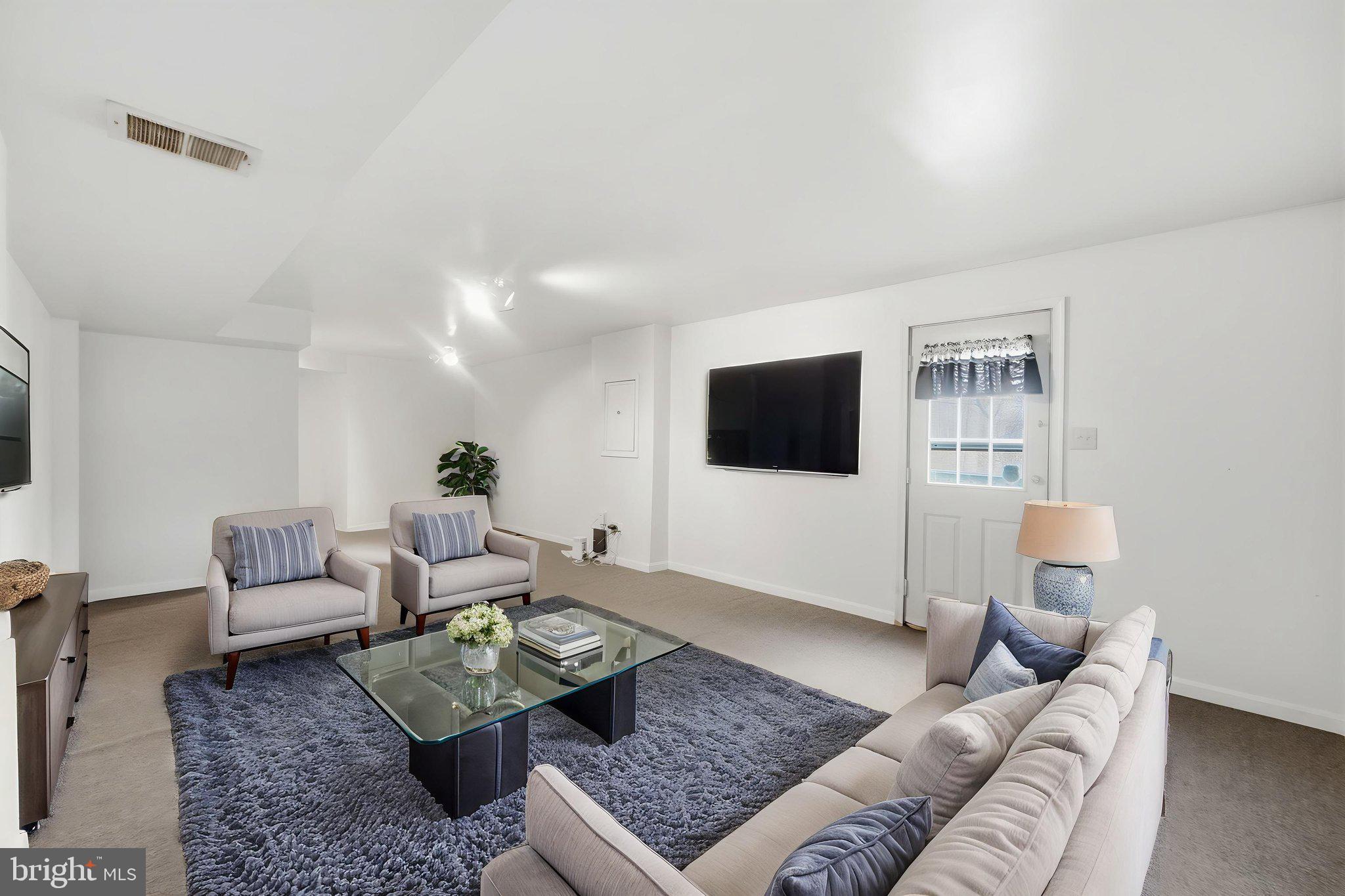 BURKE CENTRE CONSERVANCY - Residential