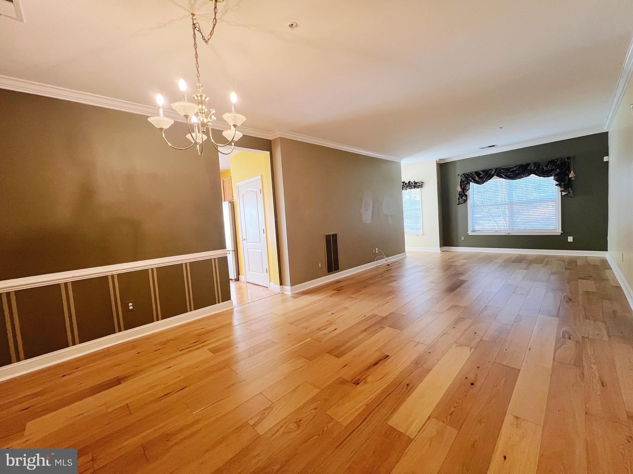 WAVERLY WOODS - Residential Lease