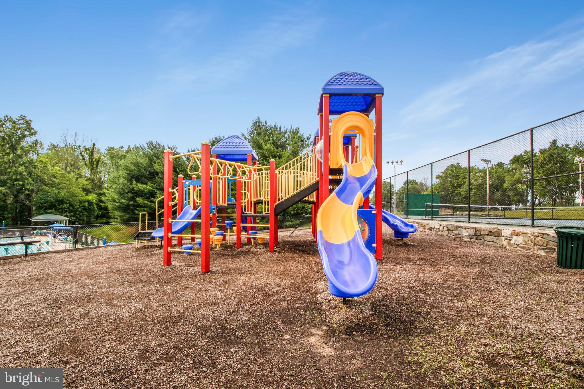 WAVERLY WOODS - Residential Lease