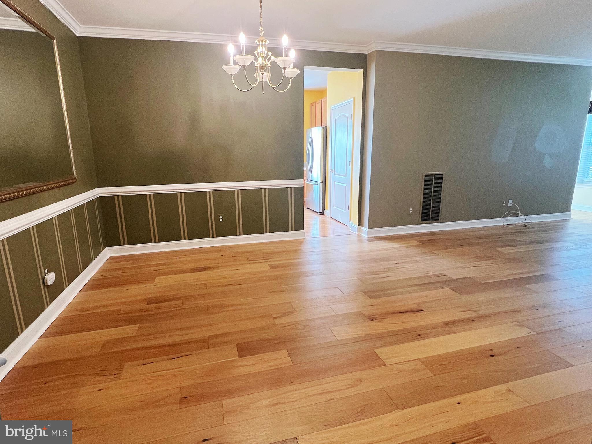 WAVERLY WOODS - Residential Lease