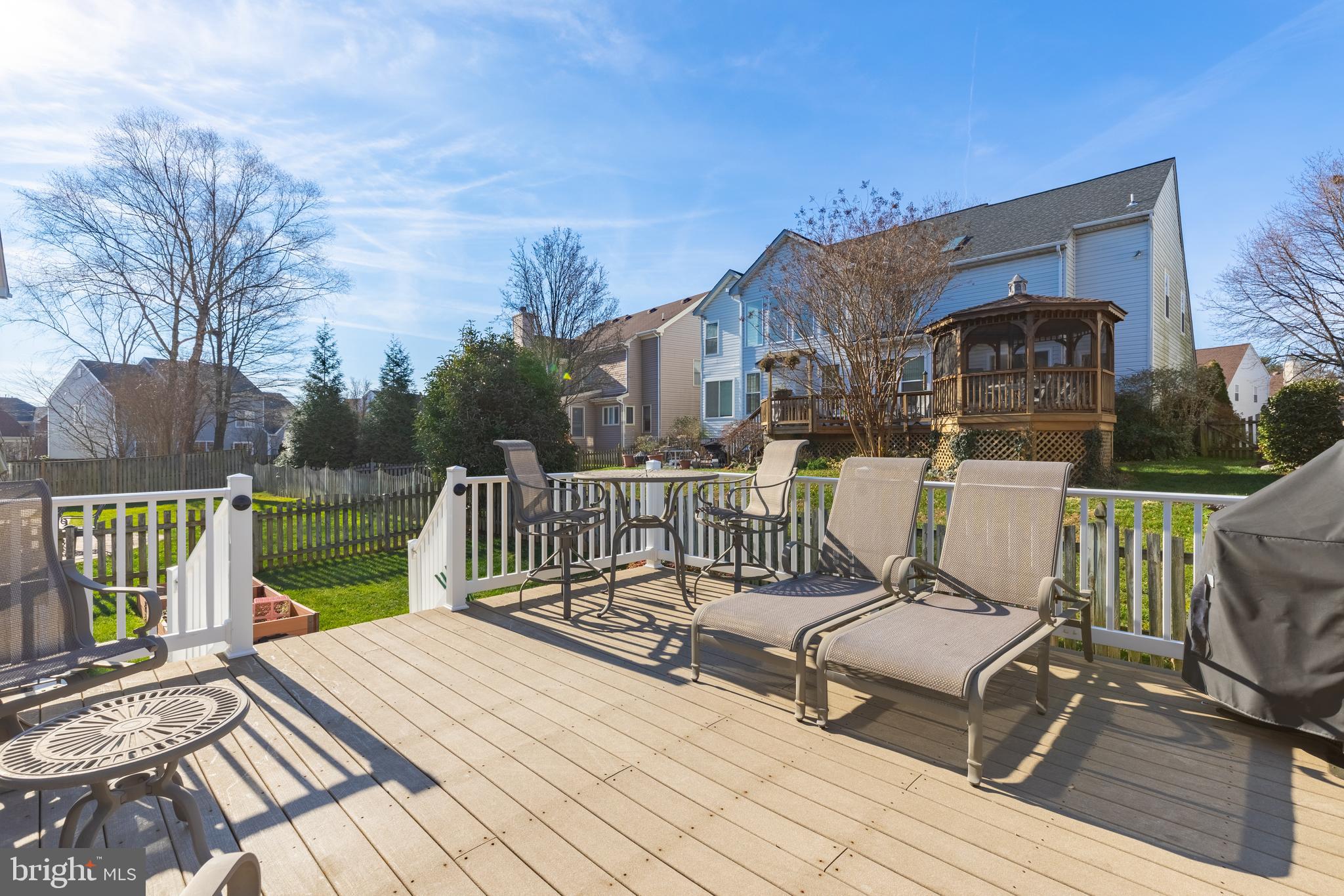 WILLOW PONDS - Residential