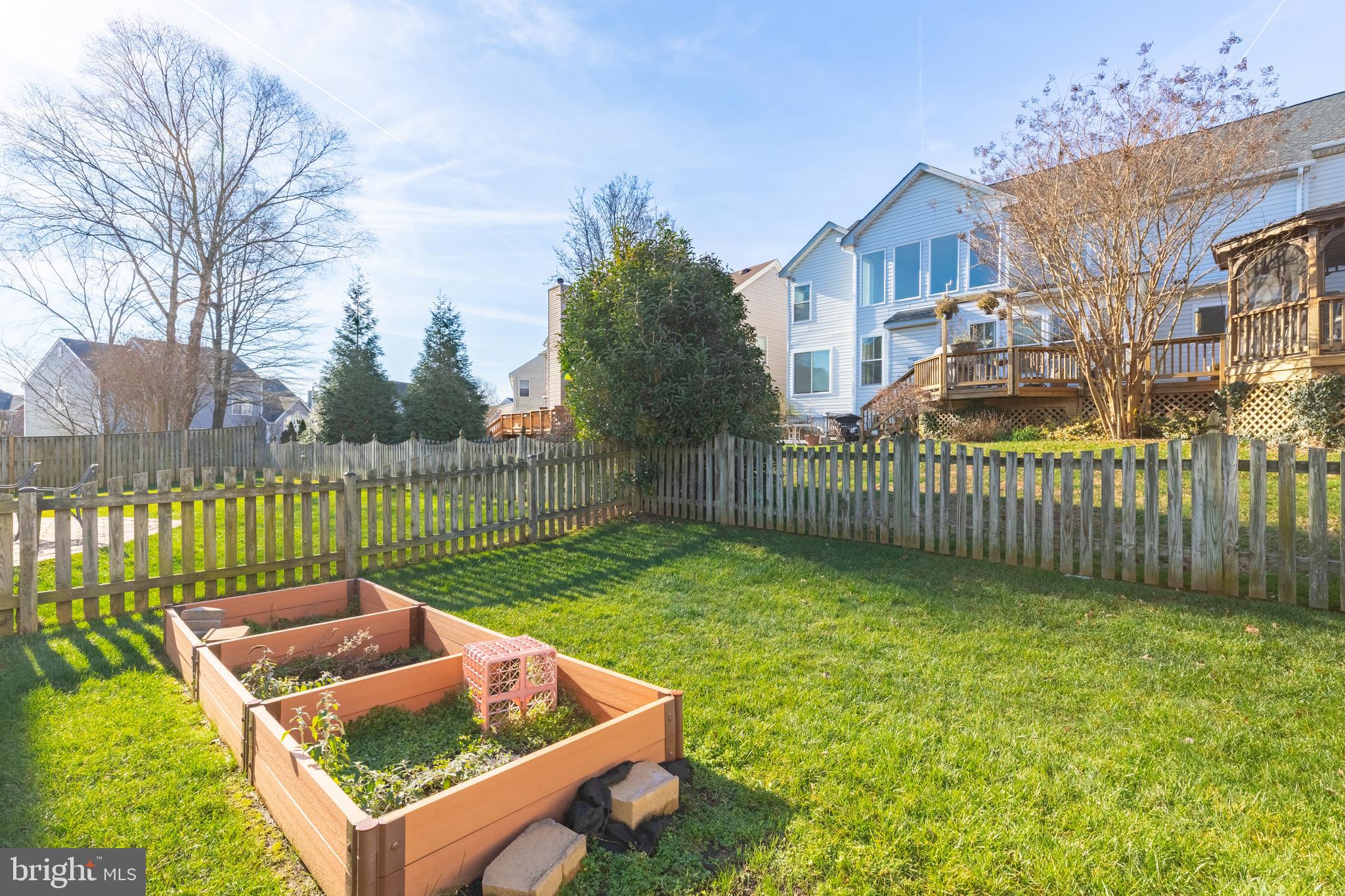 WILLOW PONDS - Residential