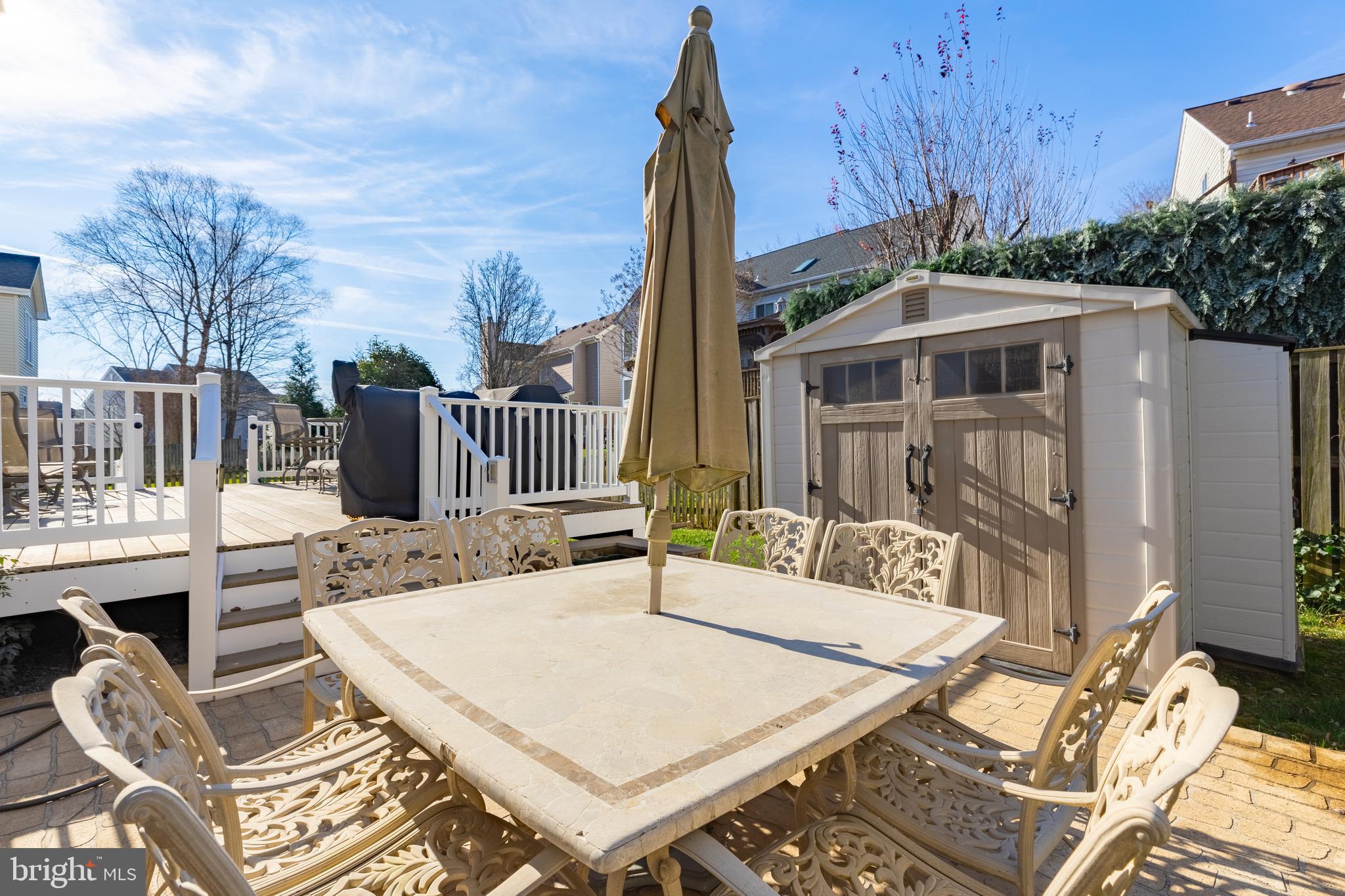 WILLOW PONDS - Residential