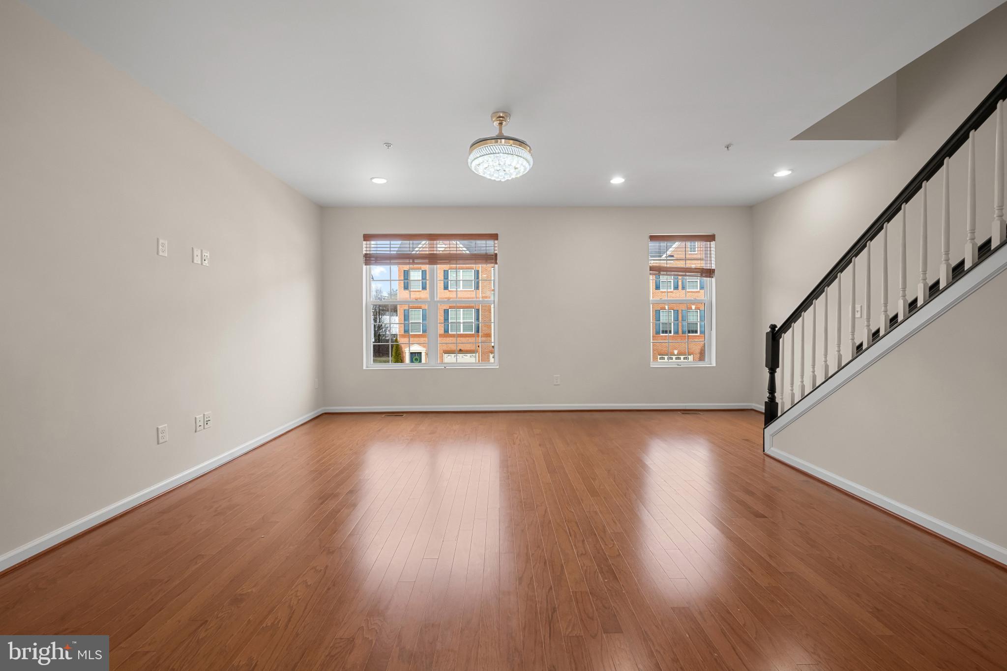 BLUE STREAM - Residential