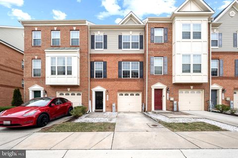 Townhouse For Sale - 7997 Alchemy Way<br/> Howard County, ELKRIDGE, MD 21075