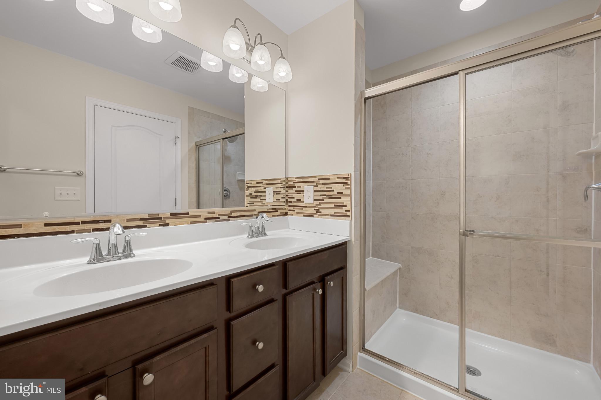 BLUE STREAM - Residential