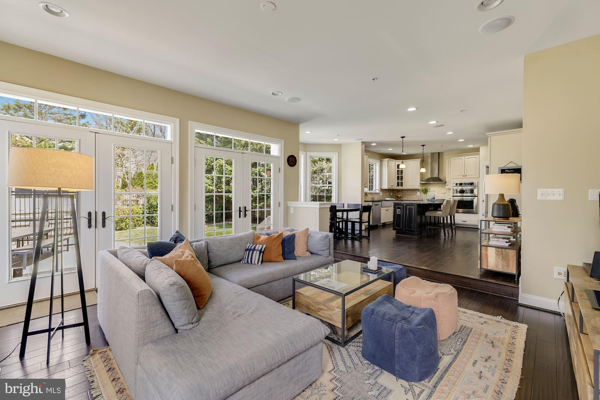 CHEVY CHASE - Residential