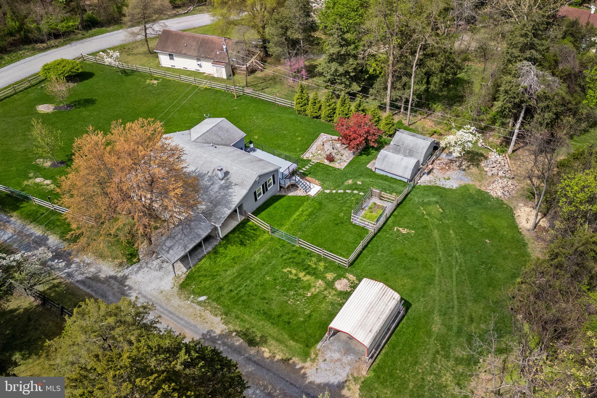 KEYES FERRY ACRES - Residential