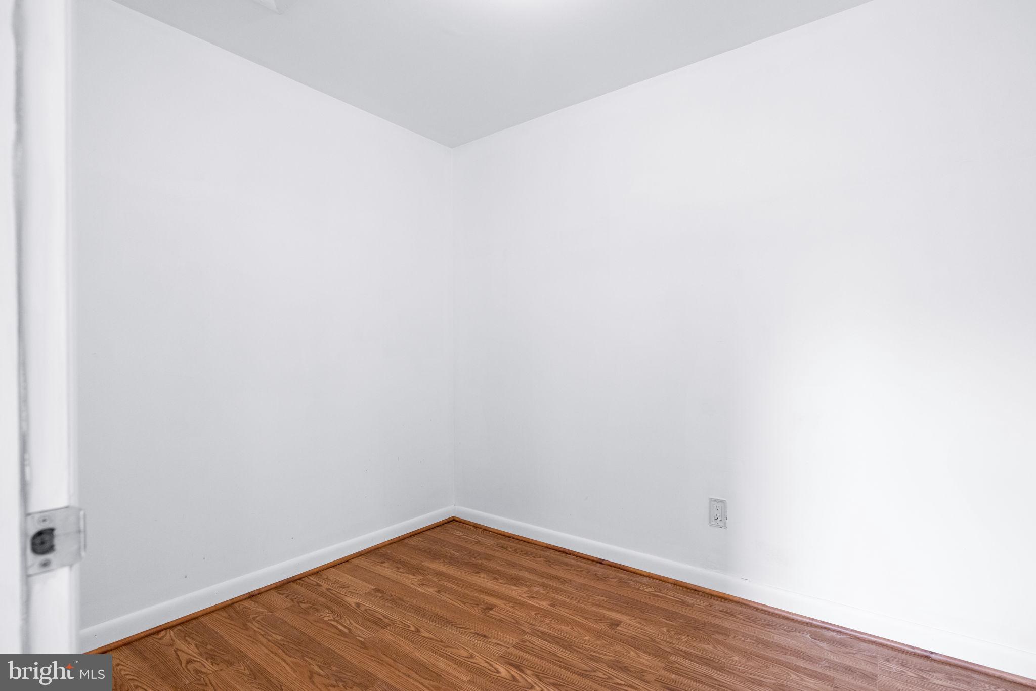 KEYES FERRY ACRES - Residential