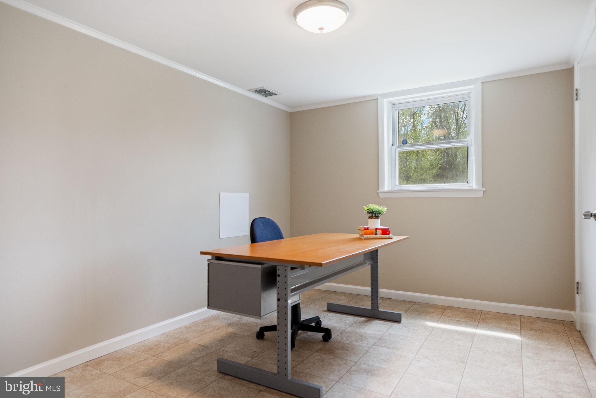 KEYES FERRY ACRES - Residential