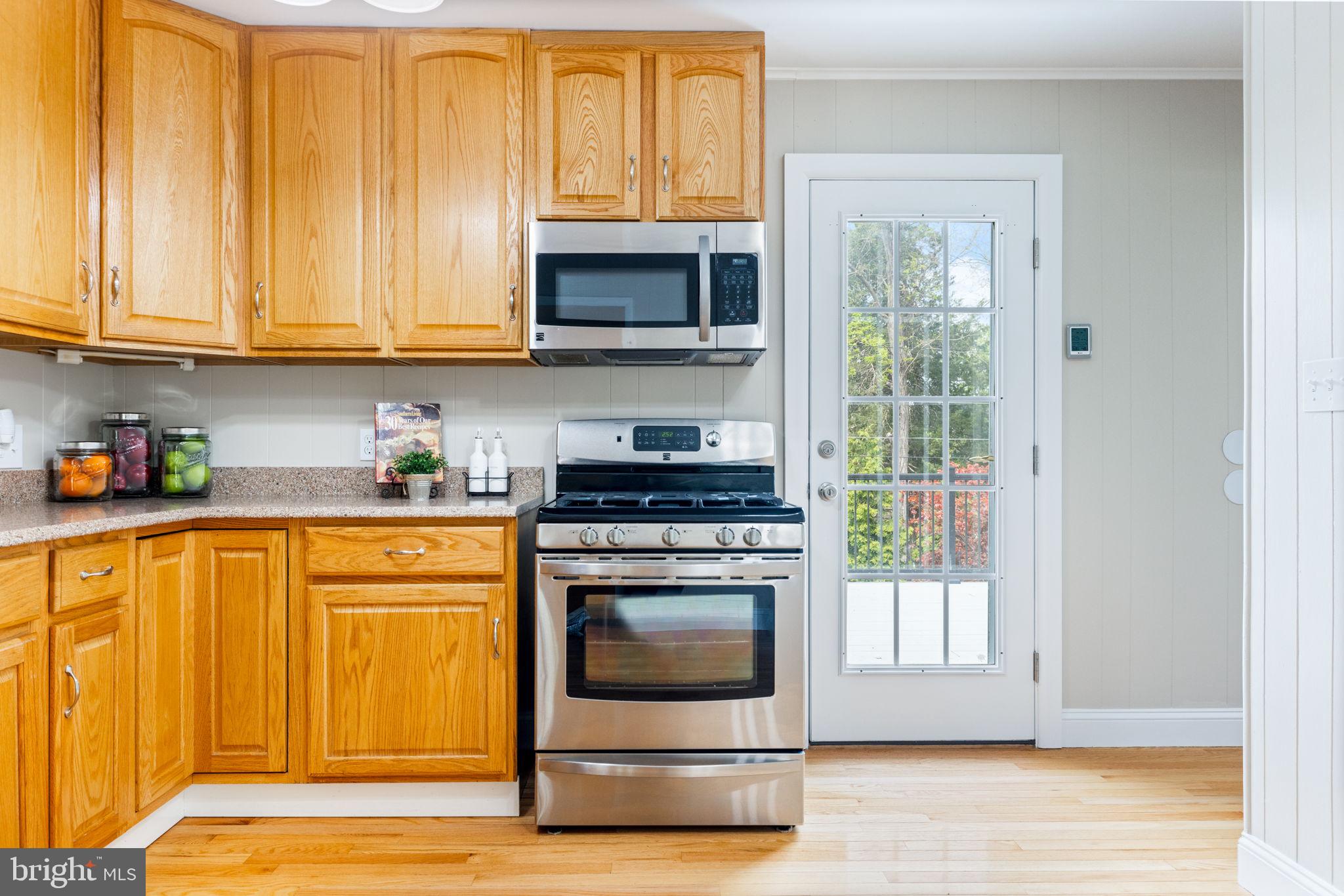 KEYES FERRY ACRES - Residential