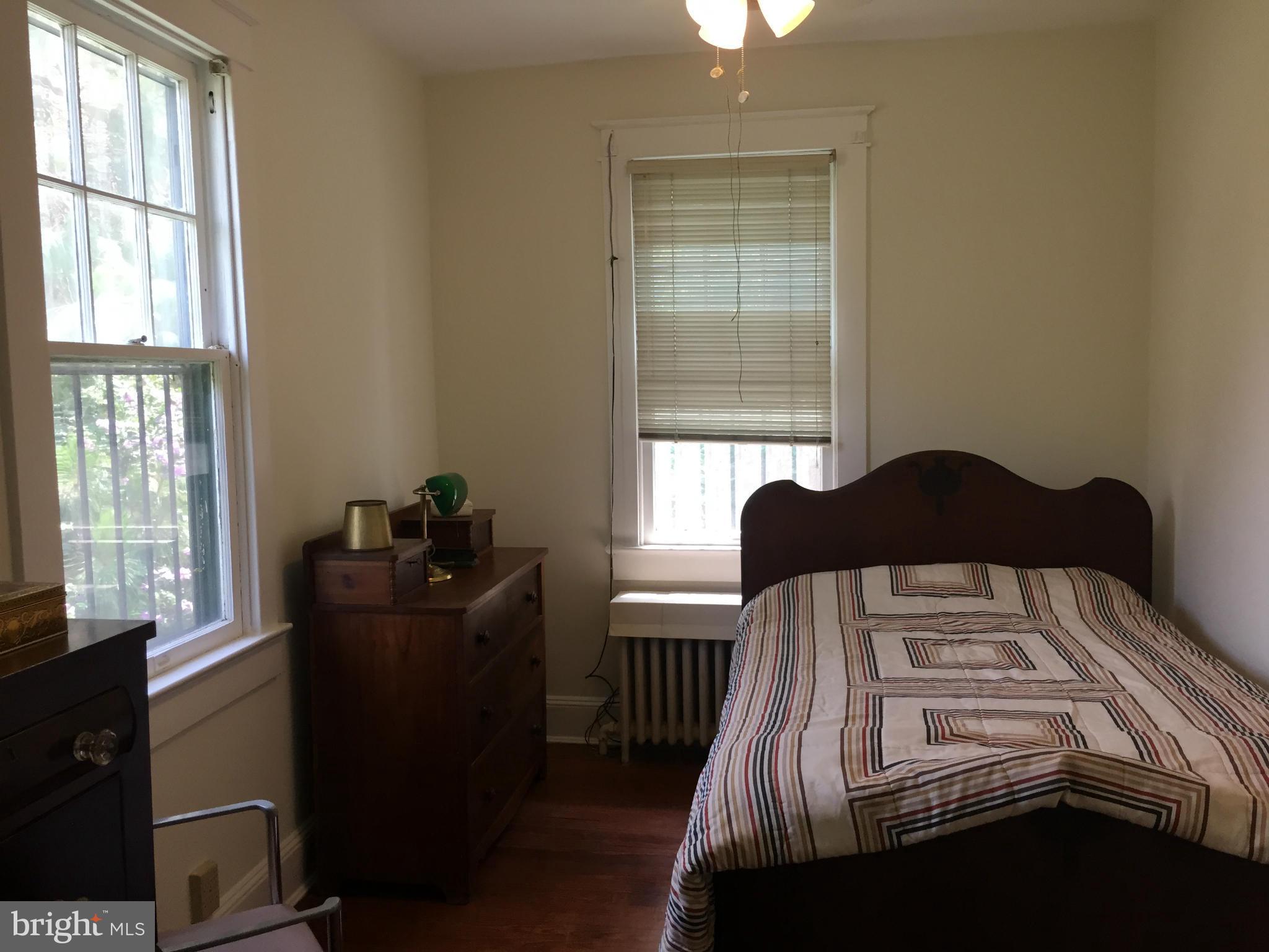 CAPITOL HEIGHTS - Residential