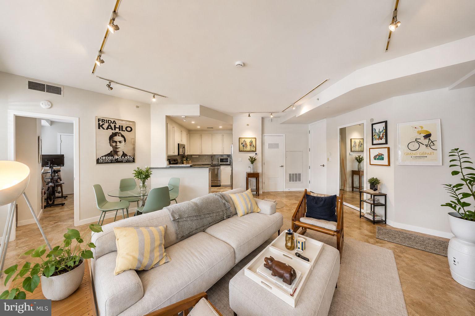 1300 13TH STREET NW 102