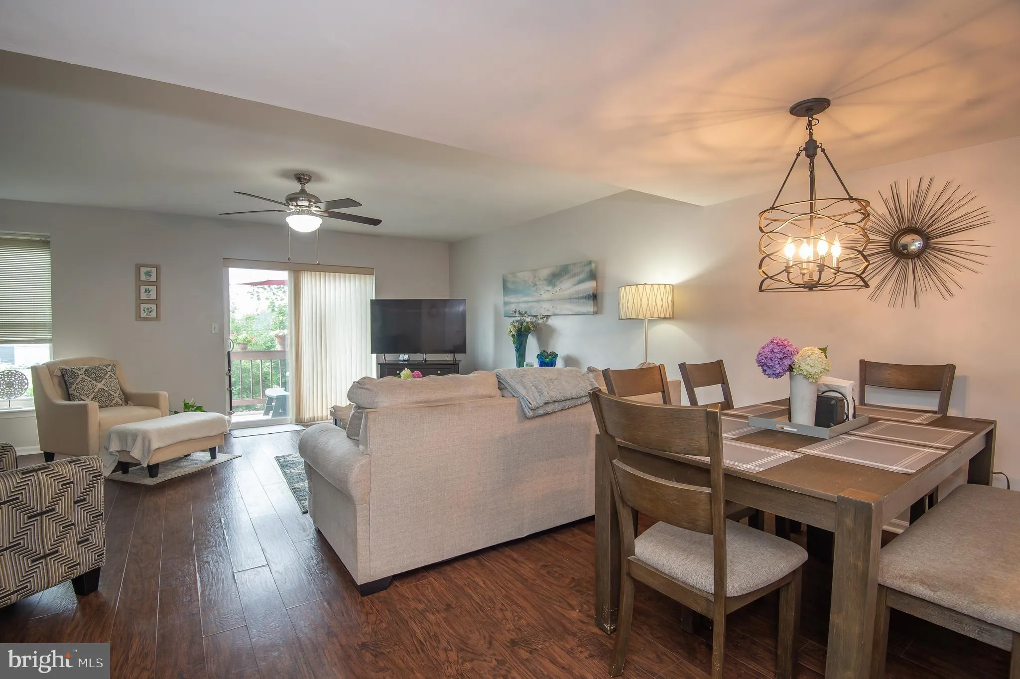 Wilmington, Delaware 19802, United States, 2 Bedrooms Bedrooms, ,3 BathroomsBathrooms,Residential,Active,191892