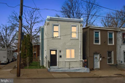 Homes For Sale - 5982 N 20th Street<br/> PHILADELPHIA, PA 19138