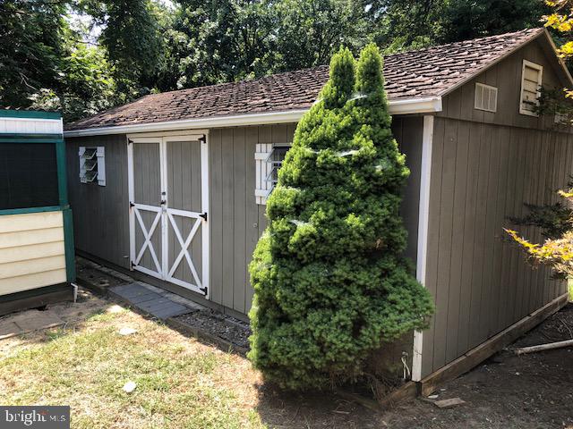 JOSHUA - Residential